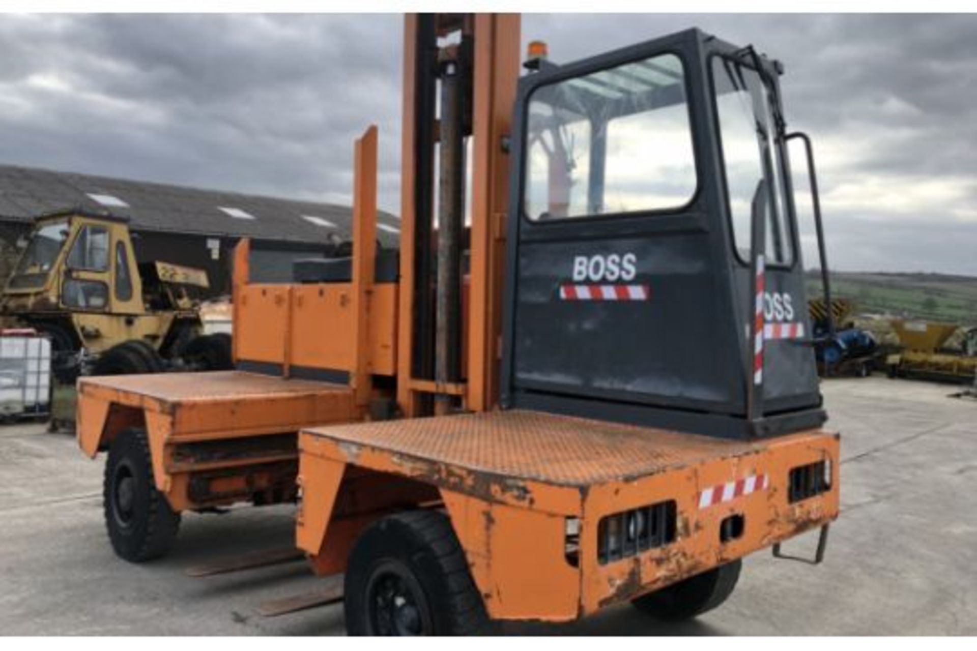 1999 BOSS 556 SIDELOADER FORKLIFT - Bild 7 aus 9