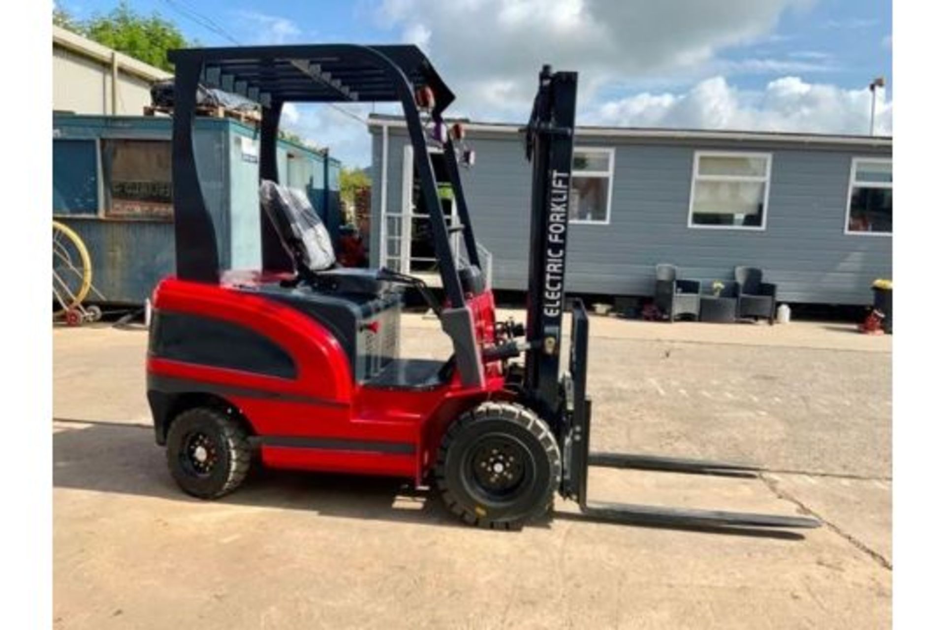 STIPP CPD-15 ELECTRIC FORKLIFT TRUCK