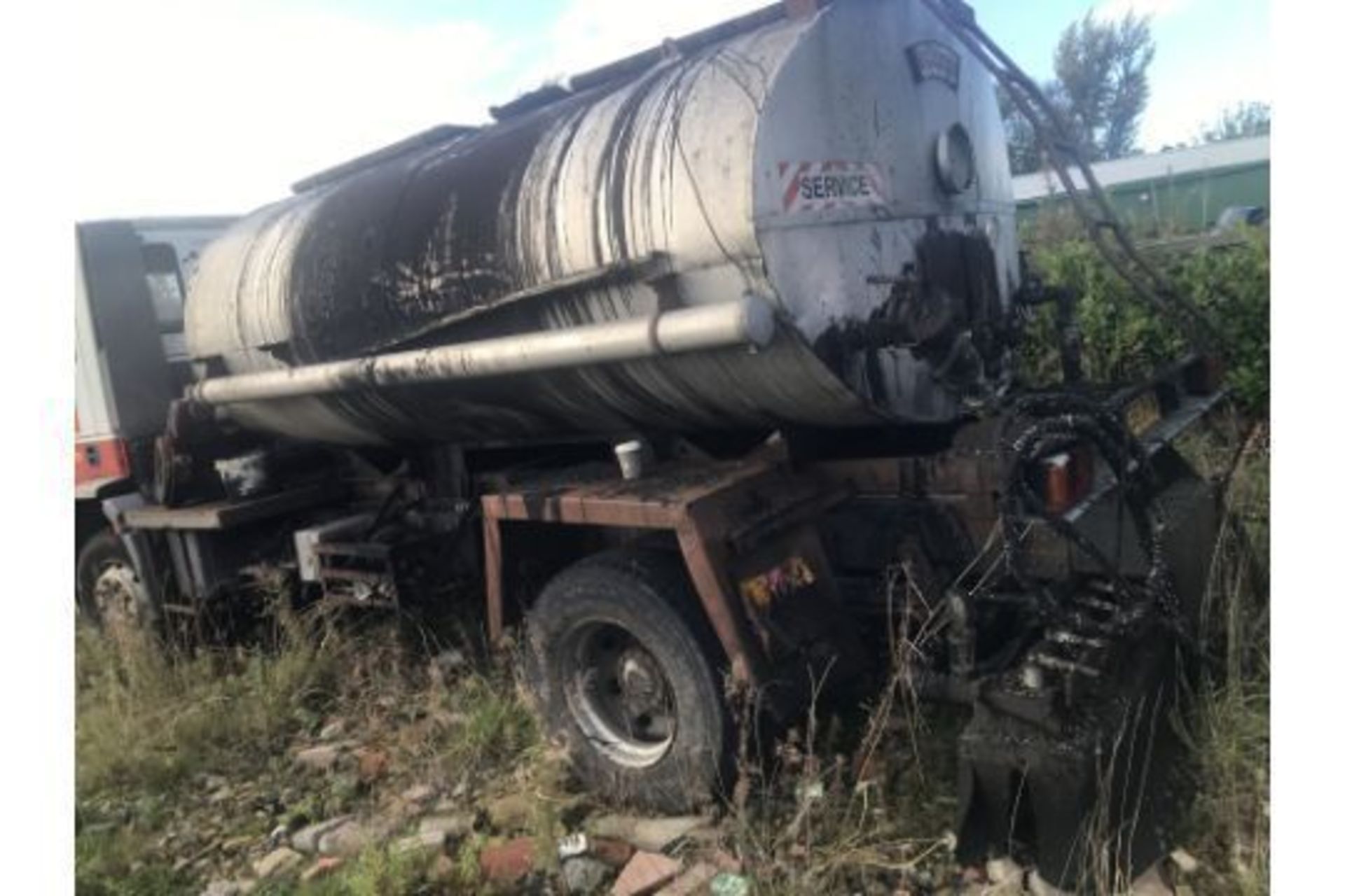 2000 IVECO CARGO TAR SPRAYER - Image 3 of 4