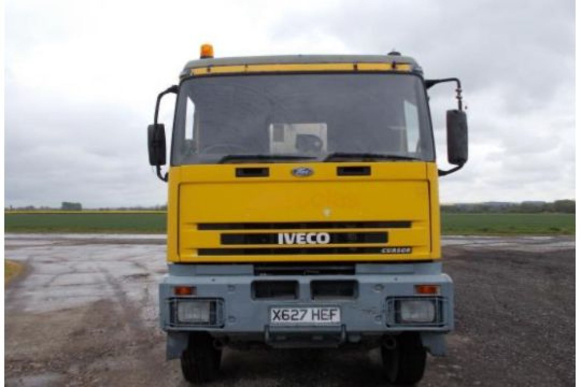 2001 IVECO 320E34 - Bild 2 aus 17