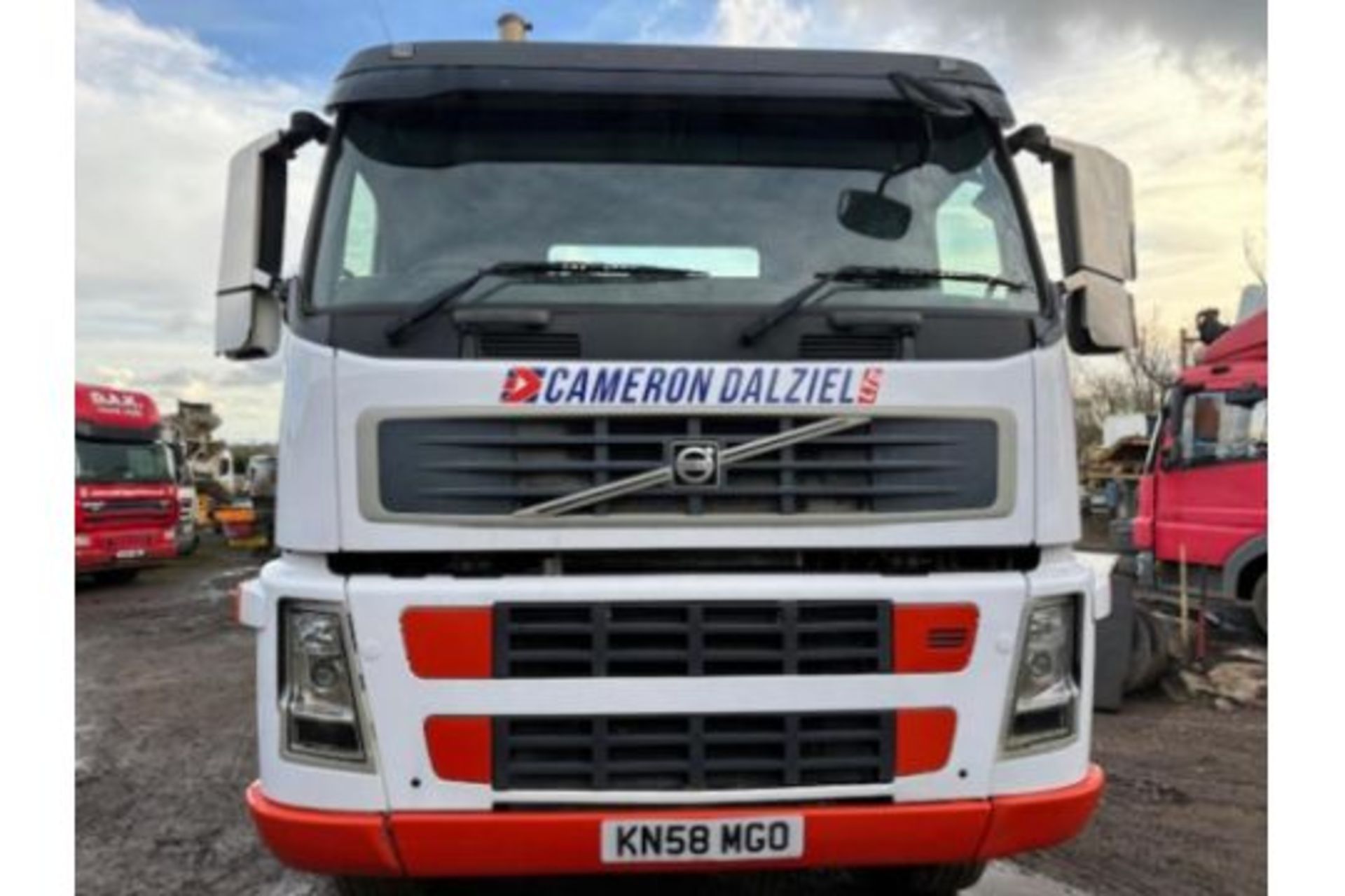 2008 VOLVO FM380 - Image 2 of 6