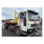 2004 VOLVO FL6.220