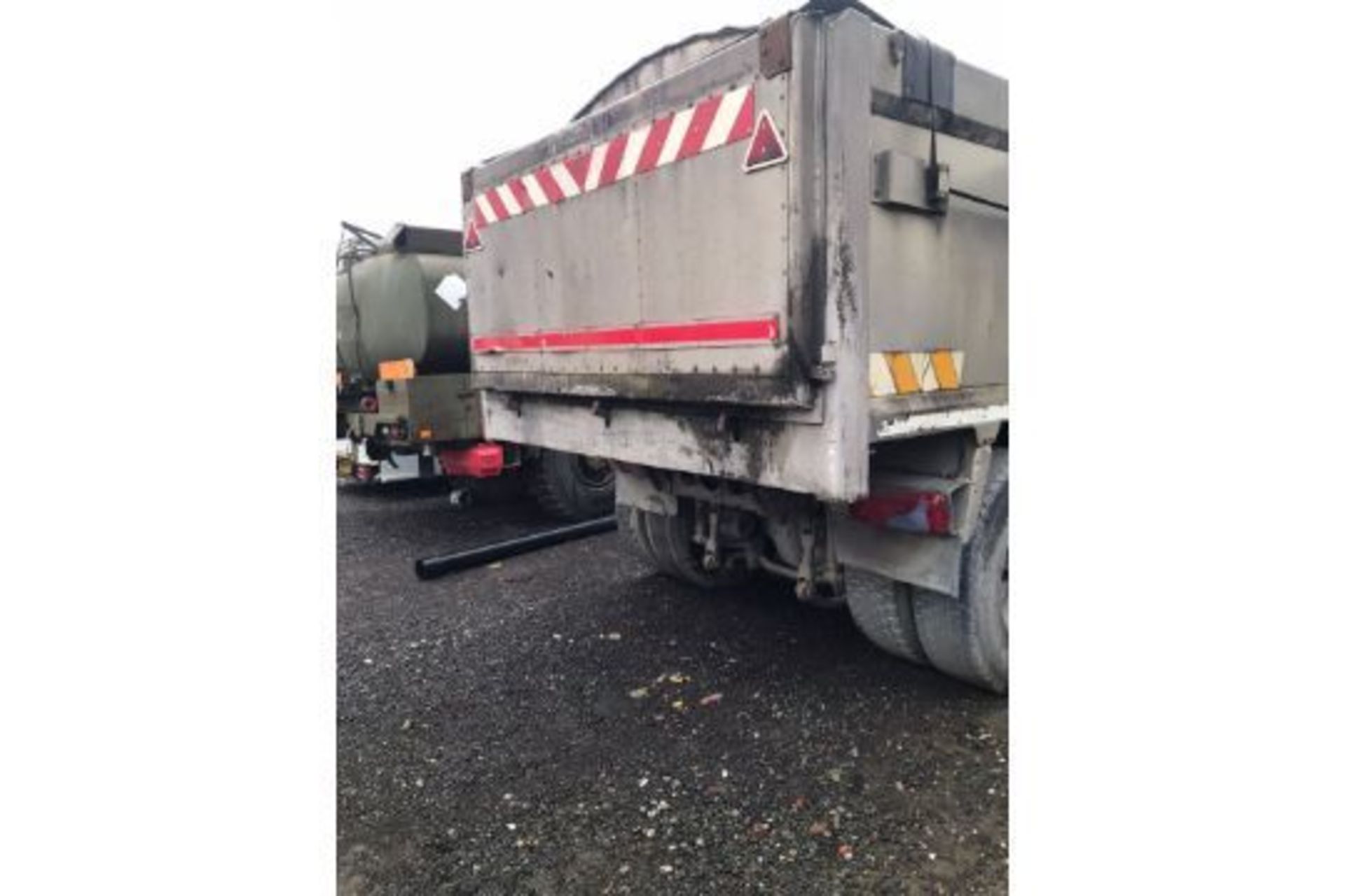 MAN ALUMINIUM BULK TIPPER TRUCK - Image 7 of 22