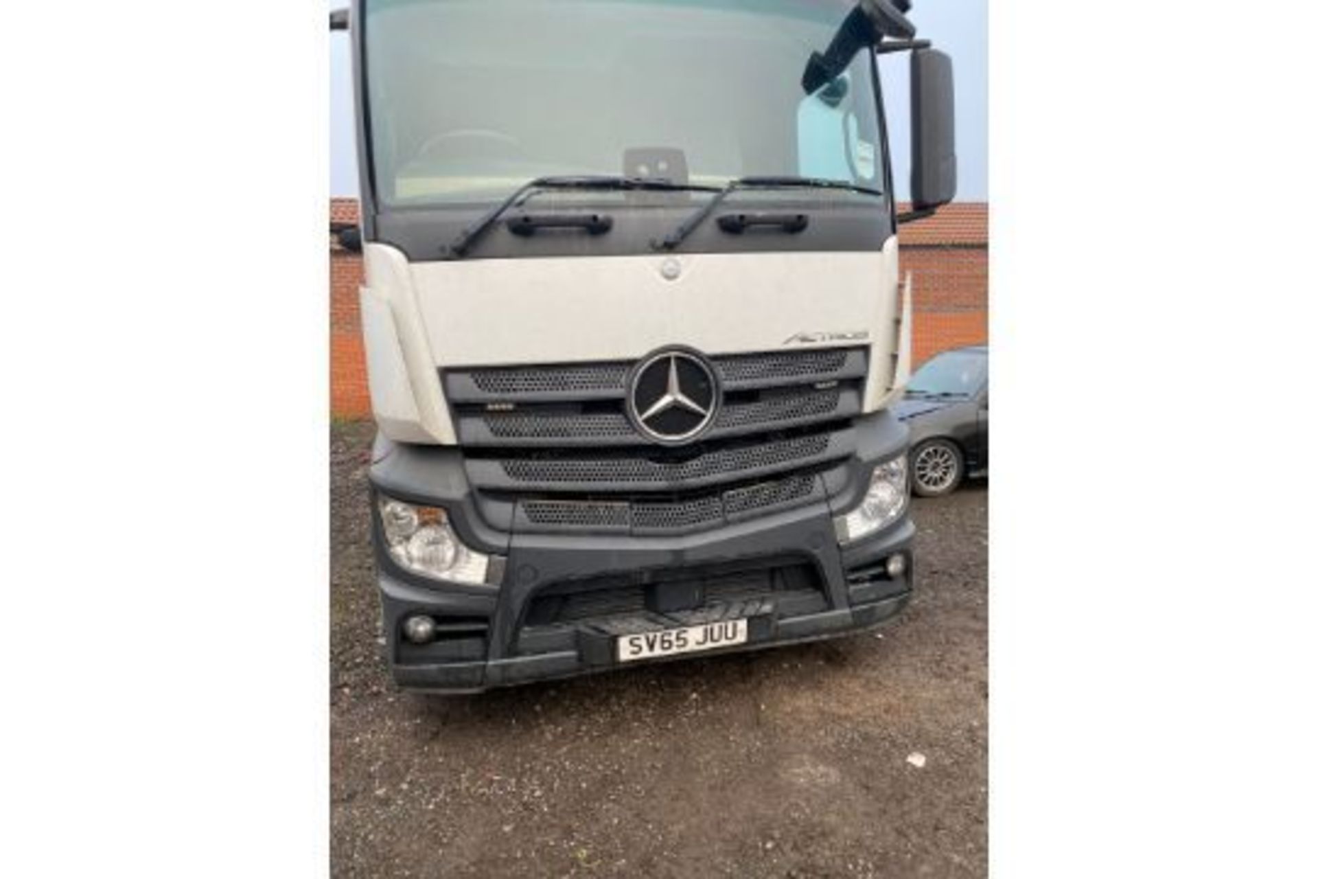2016 MERCEDES ACTROS 2545 - Image 2 of 12