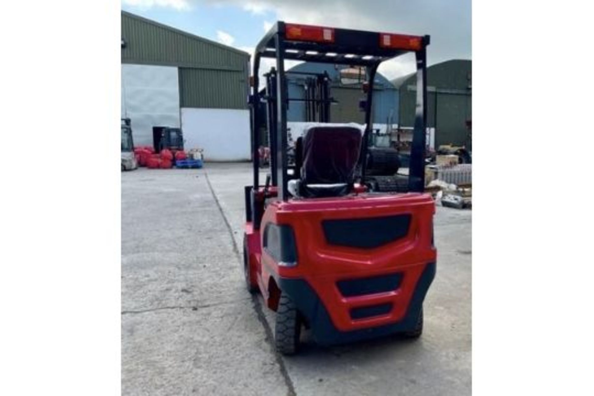 STIPP CPD-15 ELECTRIC FORKLIFT TRUCK - Image 9 of 12