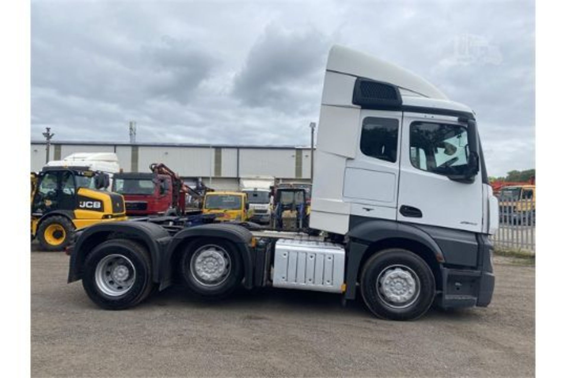 2013 MERCEDES-BENZ ACTROS 2542 - Bild 13 aus 18