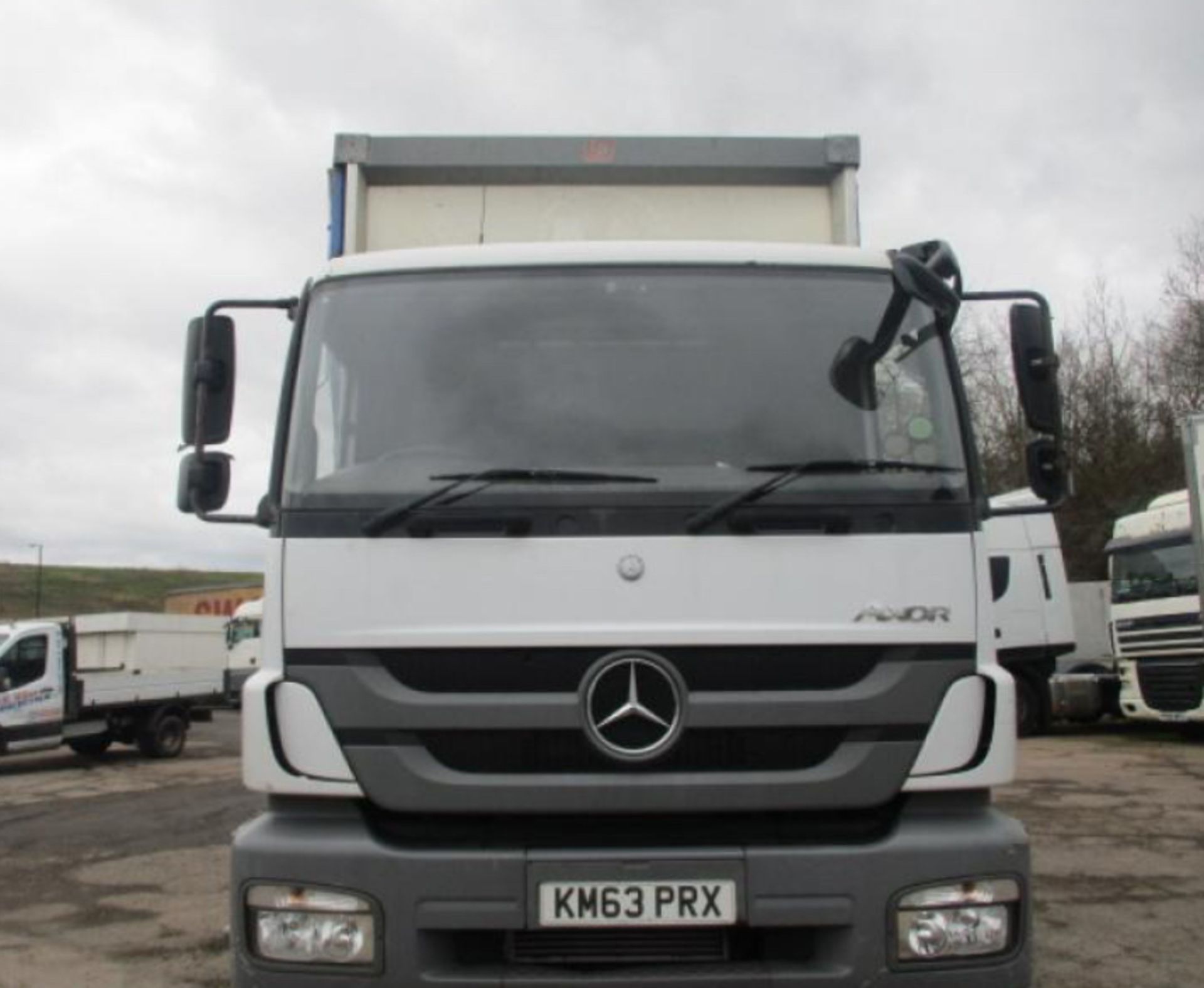 2013 MERCEDES AXOR 1824