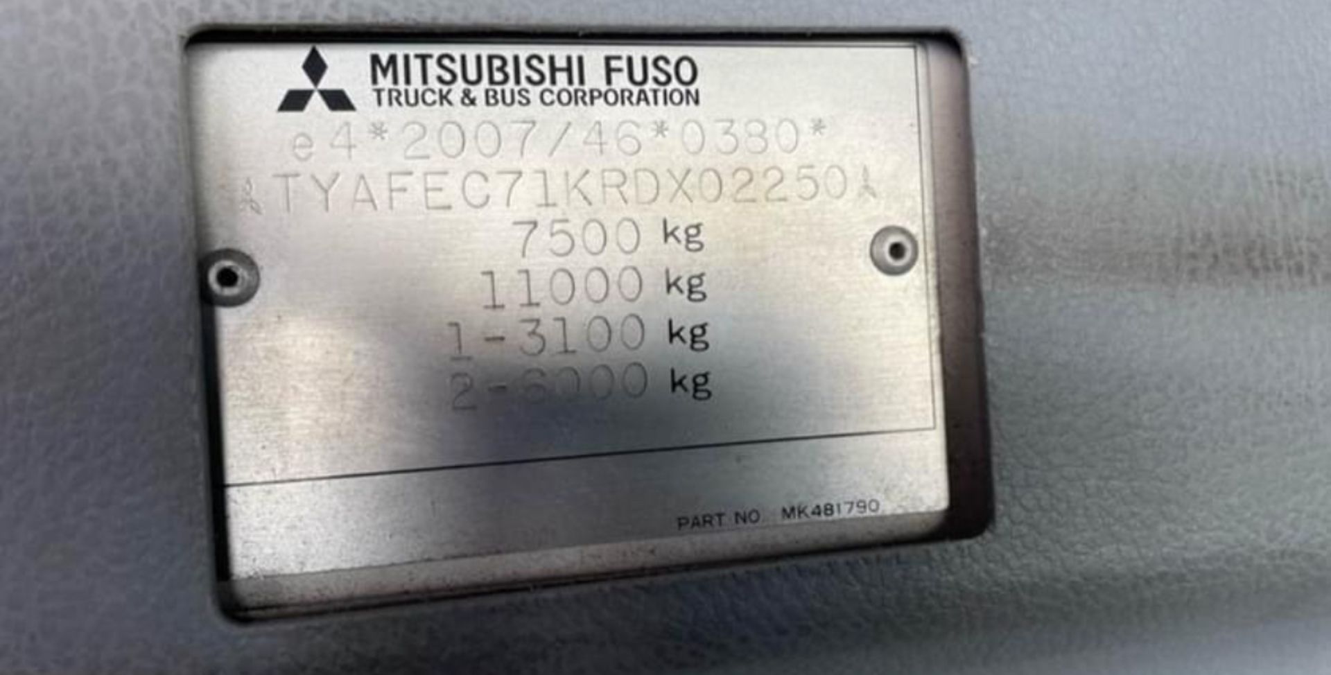 2012 MITSUBUSHI CANTER - Image 19 of 20