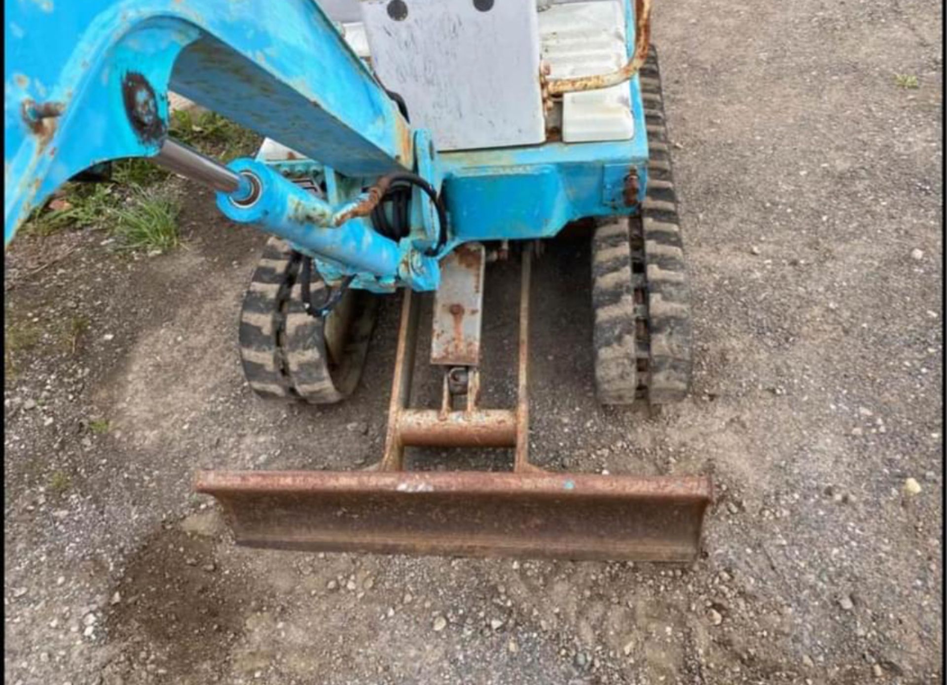 2004 IHI MICRO DIGGER - Bild 4 aus 7