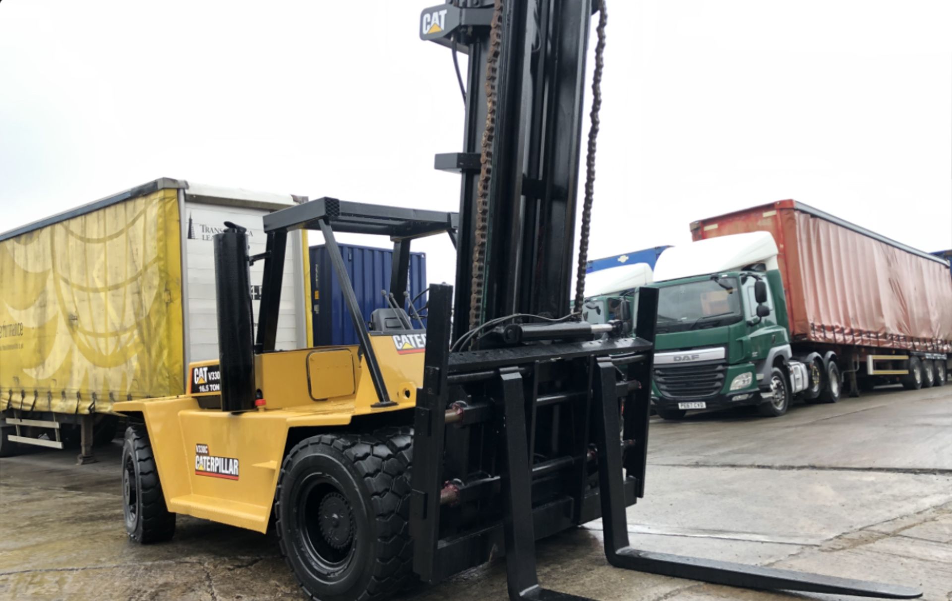 2002 CAT V330 C FORKLIFT