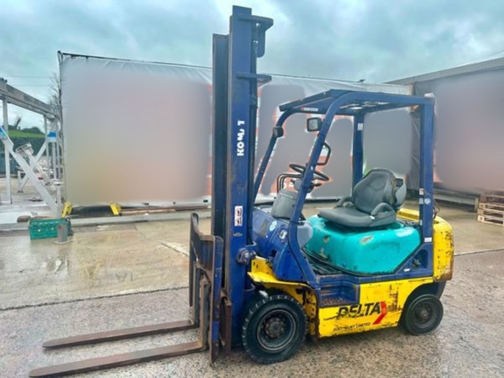 1999 KOMATSU FORKLIFT