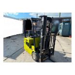 2007 CLARK FORKLIFT