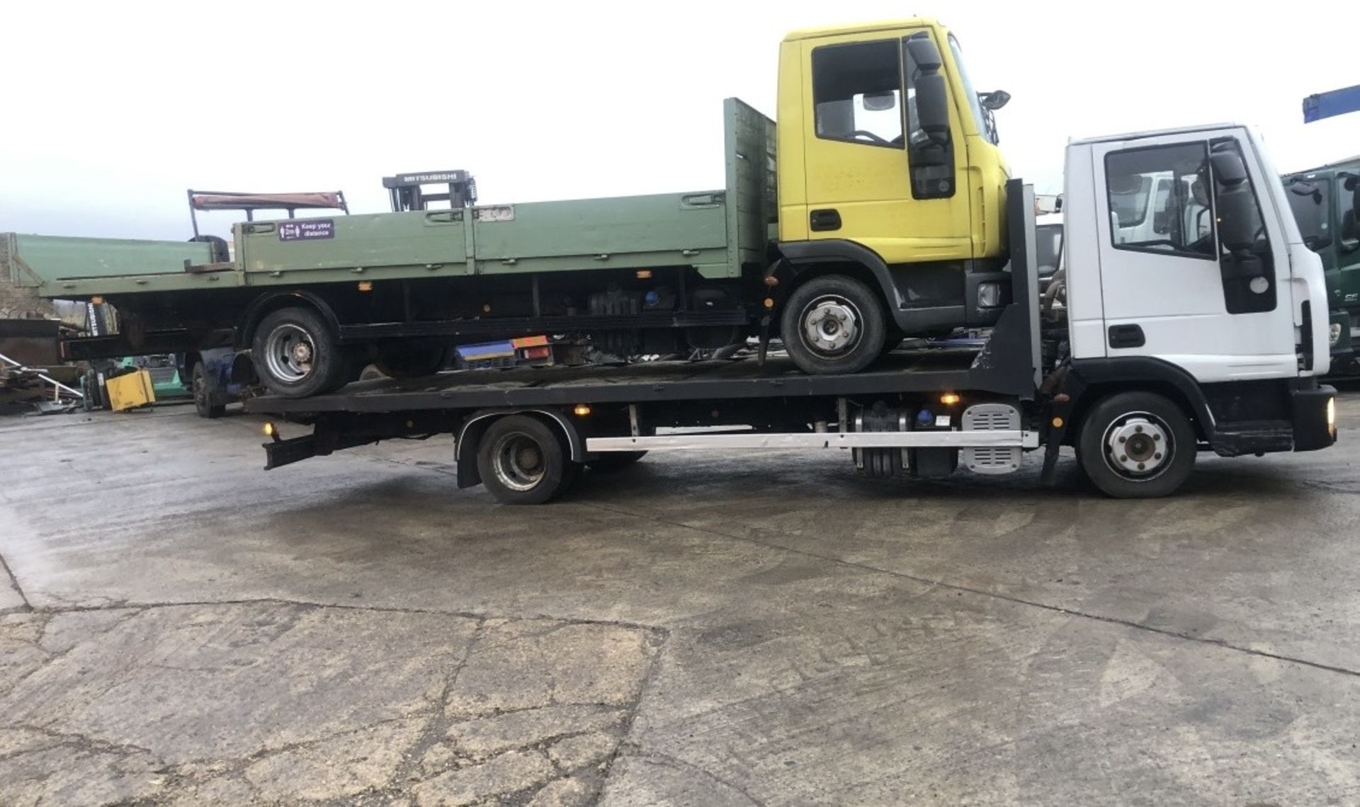 IVECO 75E15 ,7.5 TON DROPSIDE TRUCKS - Image 2 of 5