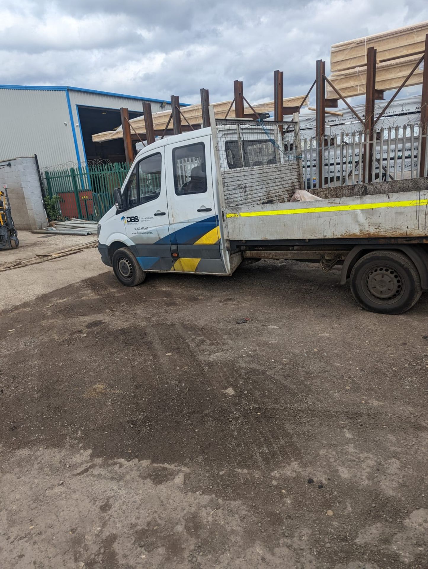 2015 MERCEDES DROPSIDE - Image 2 of 4