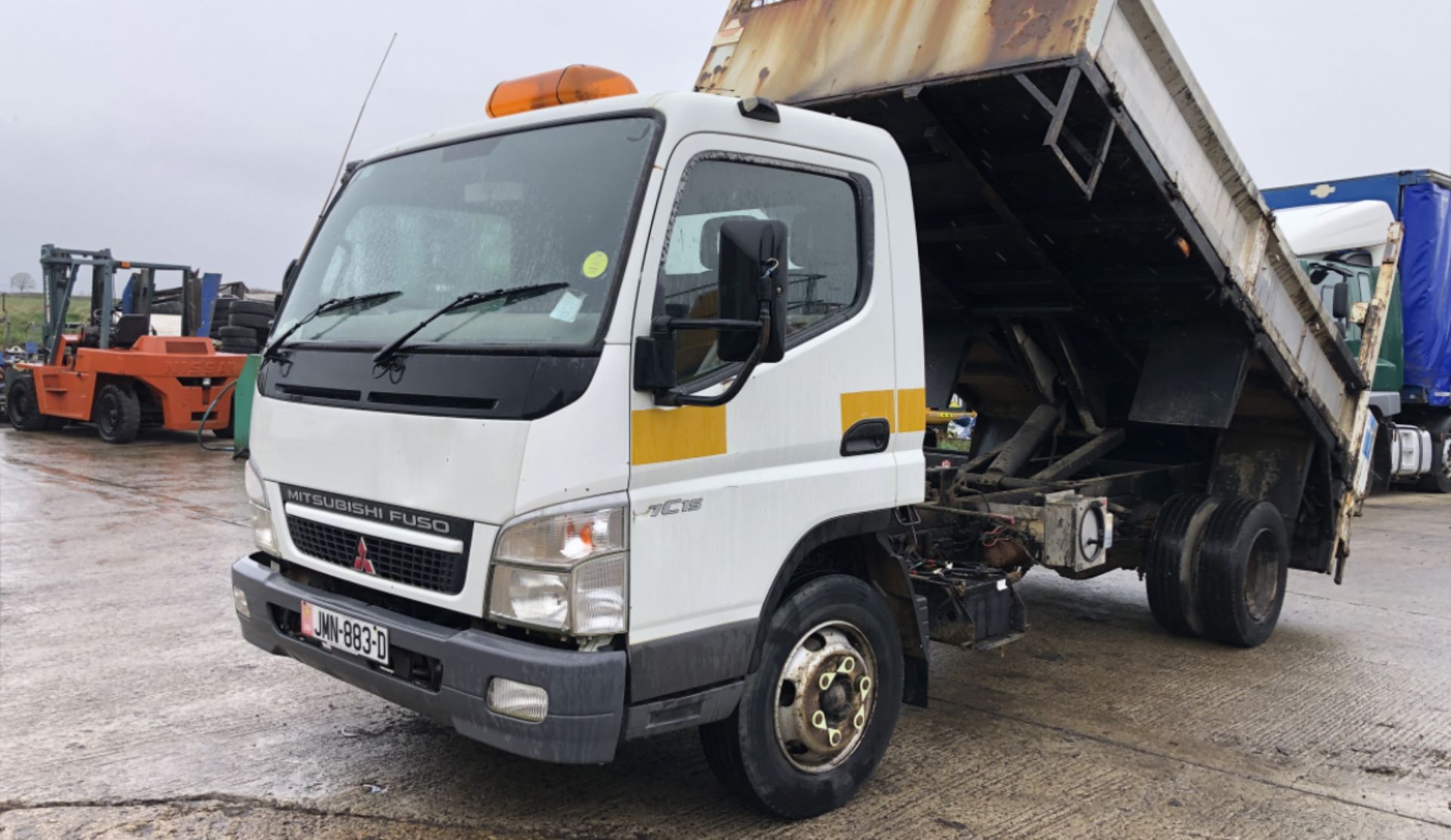 2007 MITSHUBISHI CANTER 7C15 TIPPER - Image 2 of 10