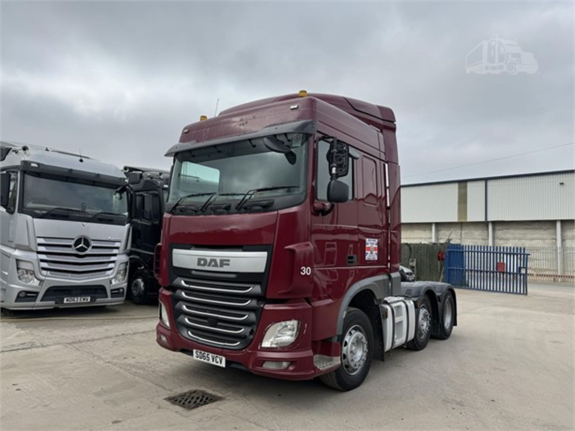 2015 DAF XF105.460