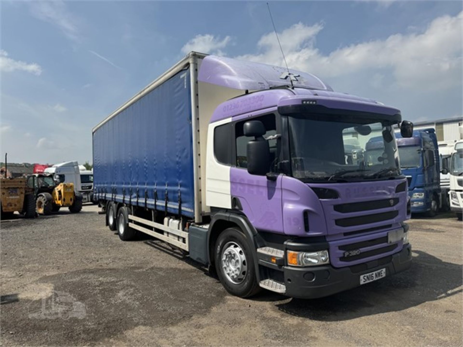 2016 SCANIA P320 - Image 2 of 9