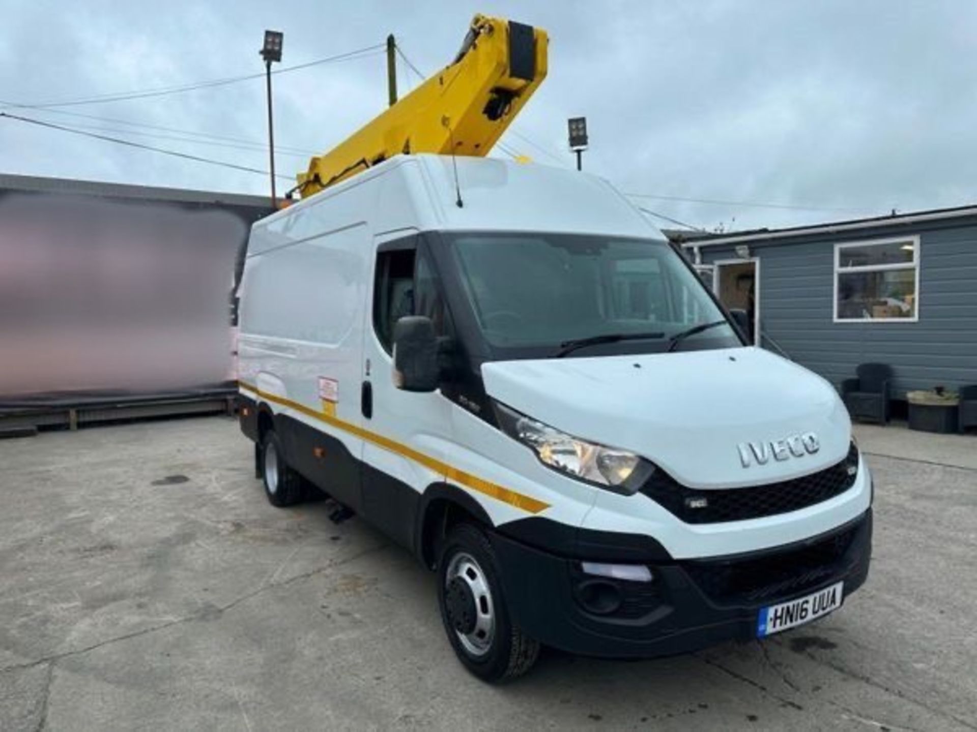 2016 IVECO DAILY CHERRY PICKER - Image 4 of 21