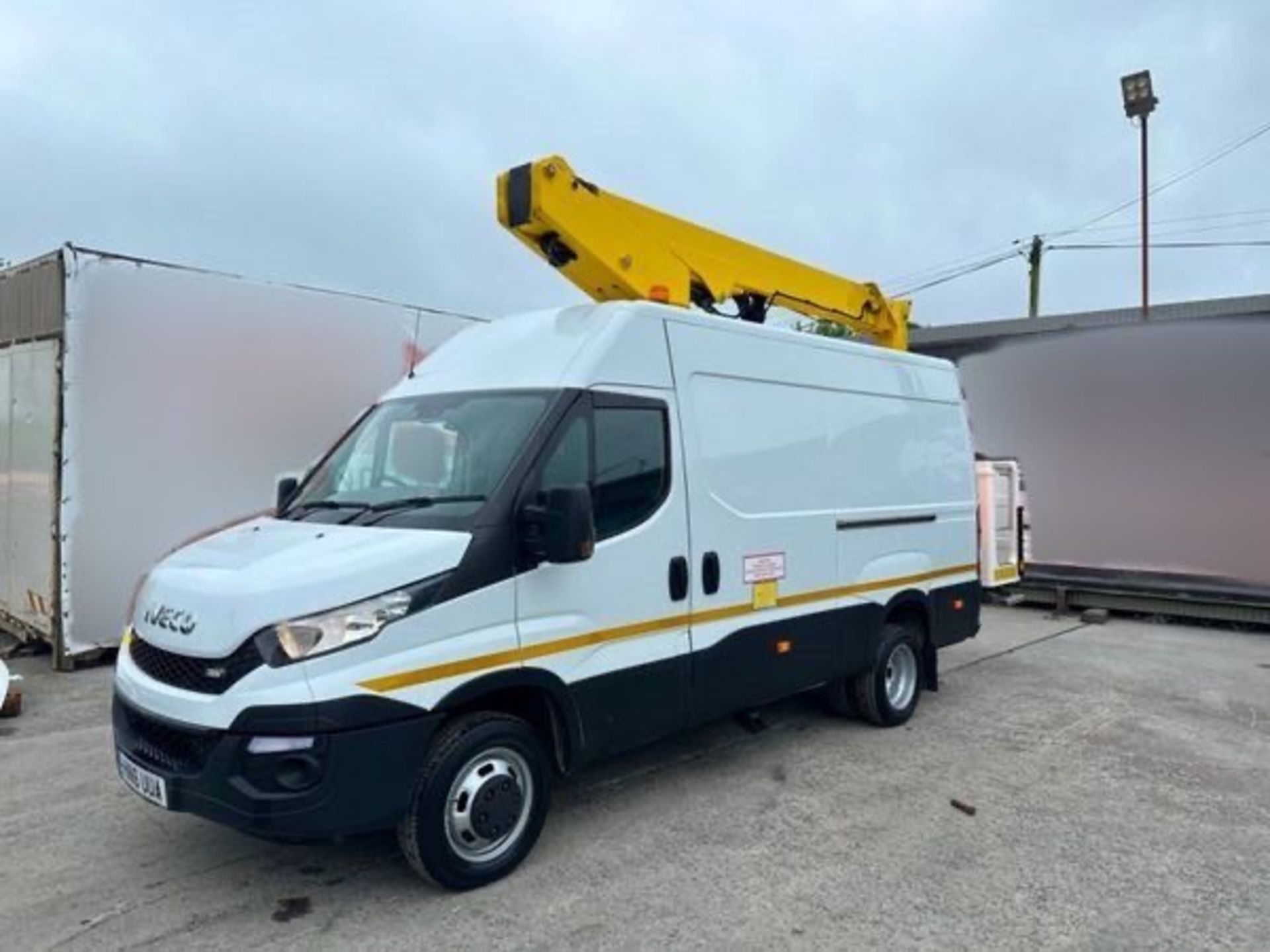 2016 IVECO DAILY CHERRY PICKER