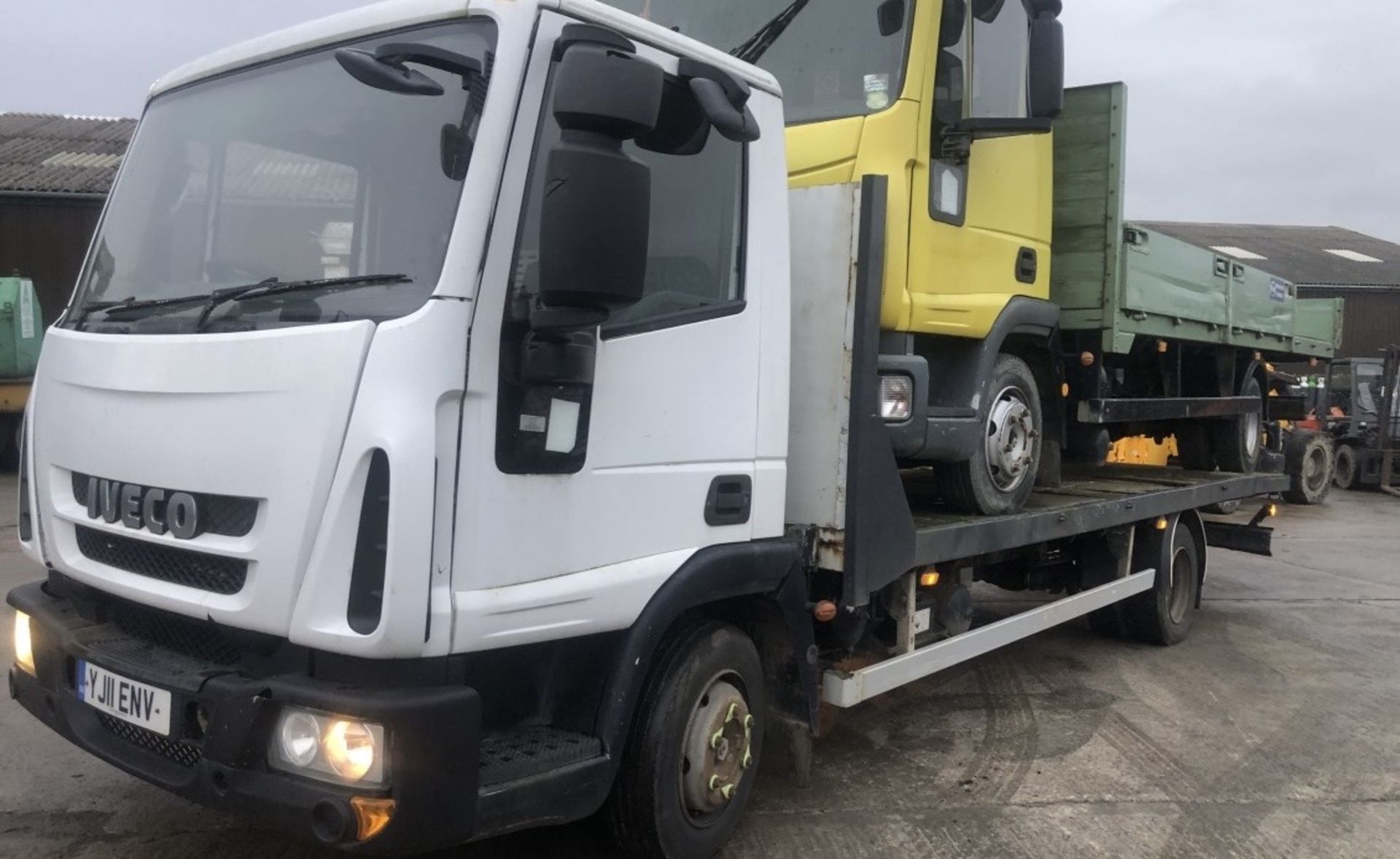 IVECO 75E15 ,7.5 TON DROPSIDE TRUCKS