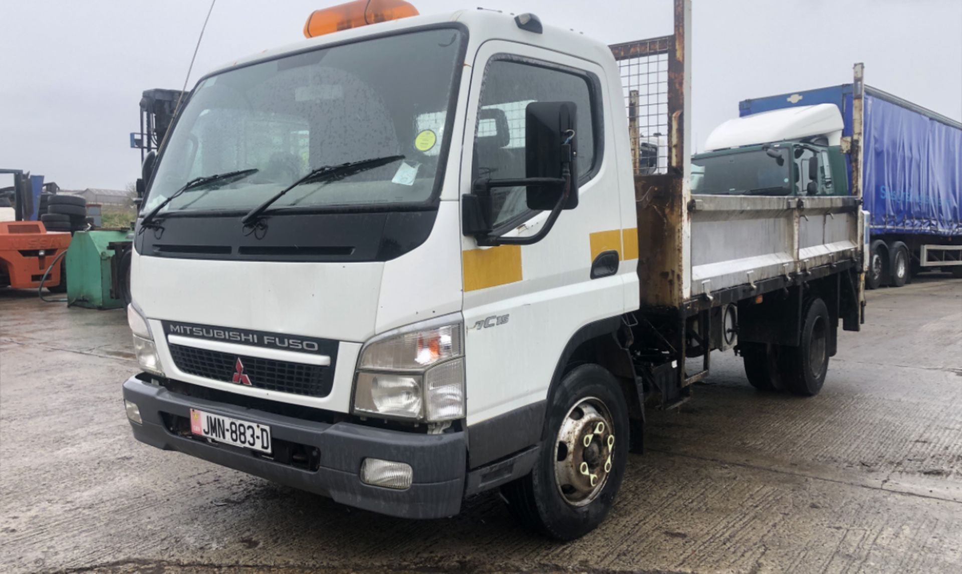 2007 MITSHUBISHI CANTER 7C15 TIPPER - Image 5 of 10