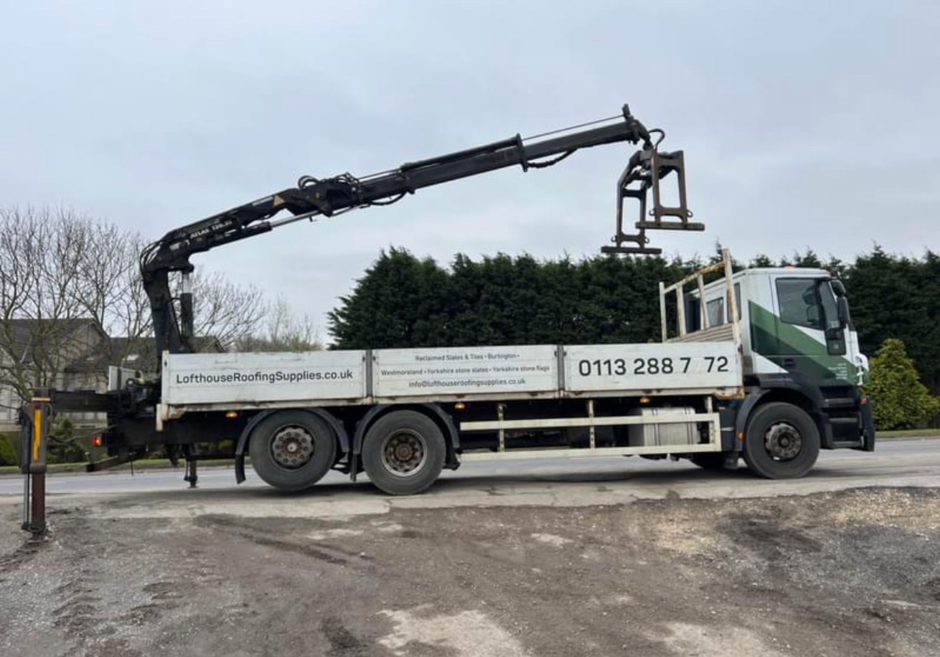 2010 IVECO HIAB BRICK BUILDERS WAGON - Image 9 of 16