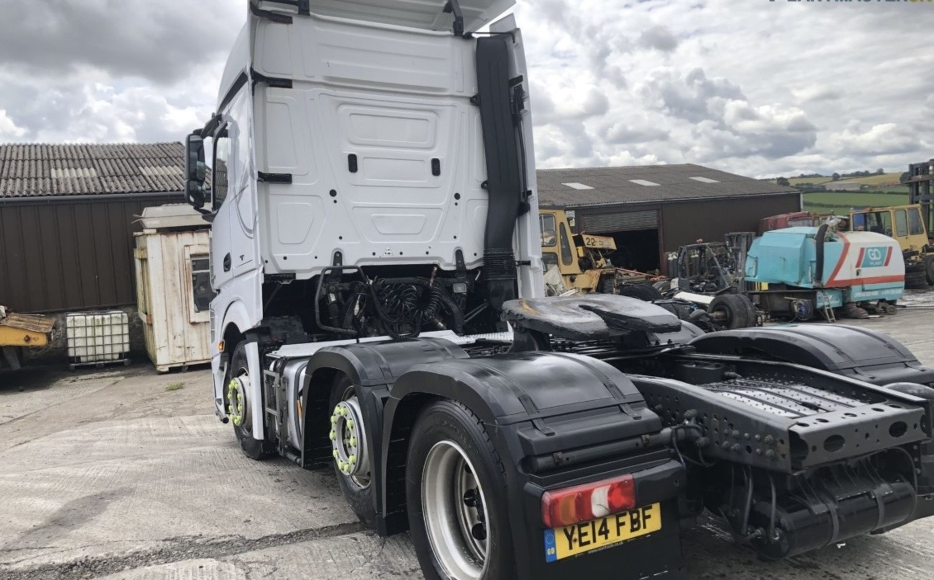 MERCEDES ACTROS 2545 3 AXLE TRACTOR UNIT - Image 4 of 8