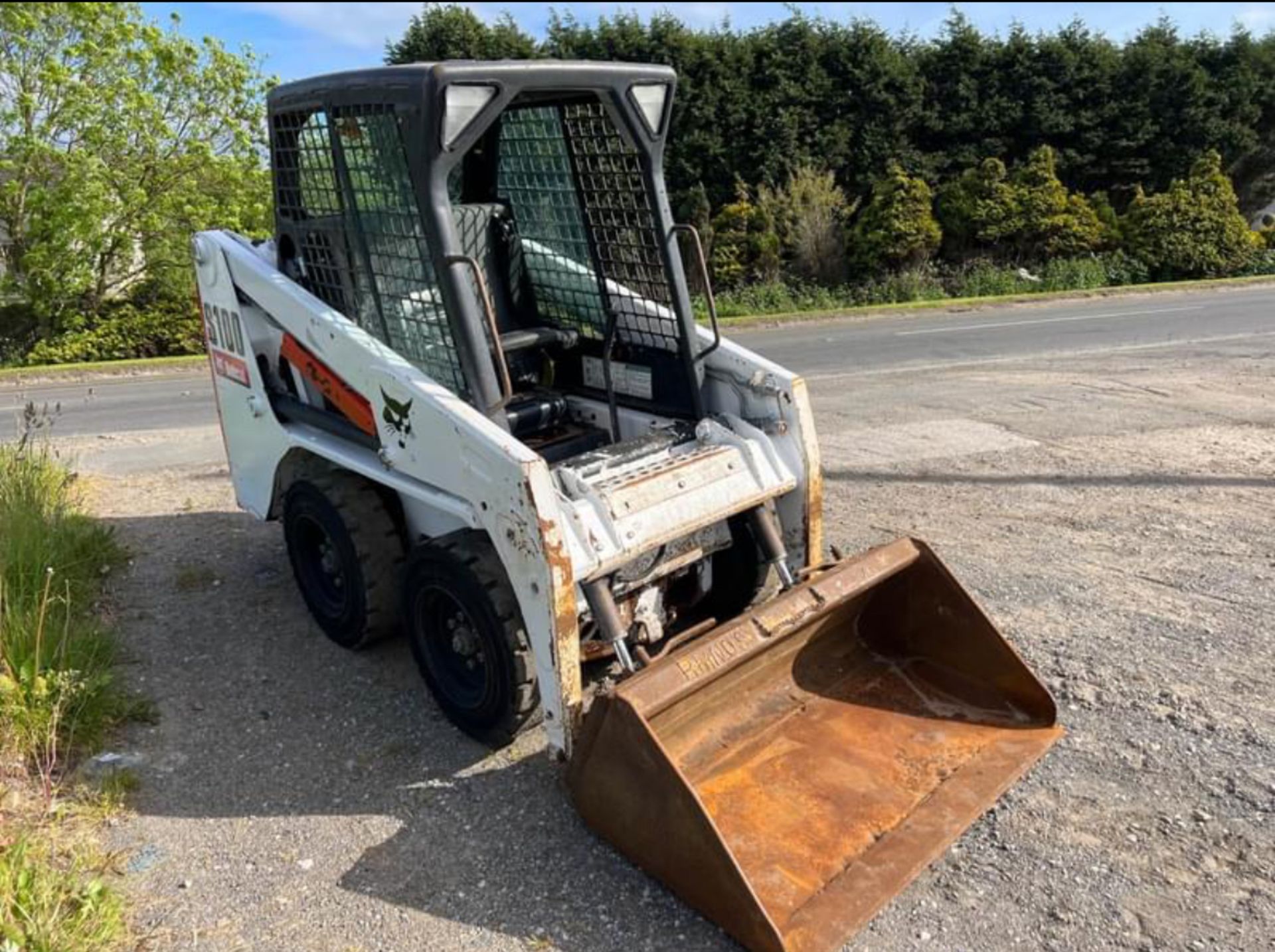 BOBCAT S100 SKID STEER