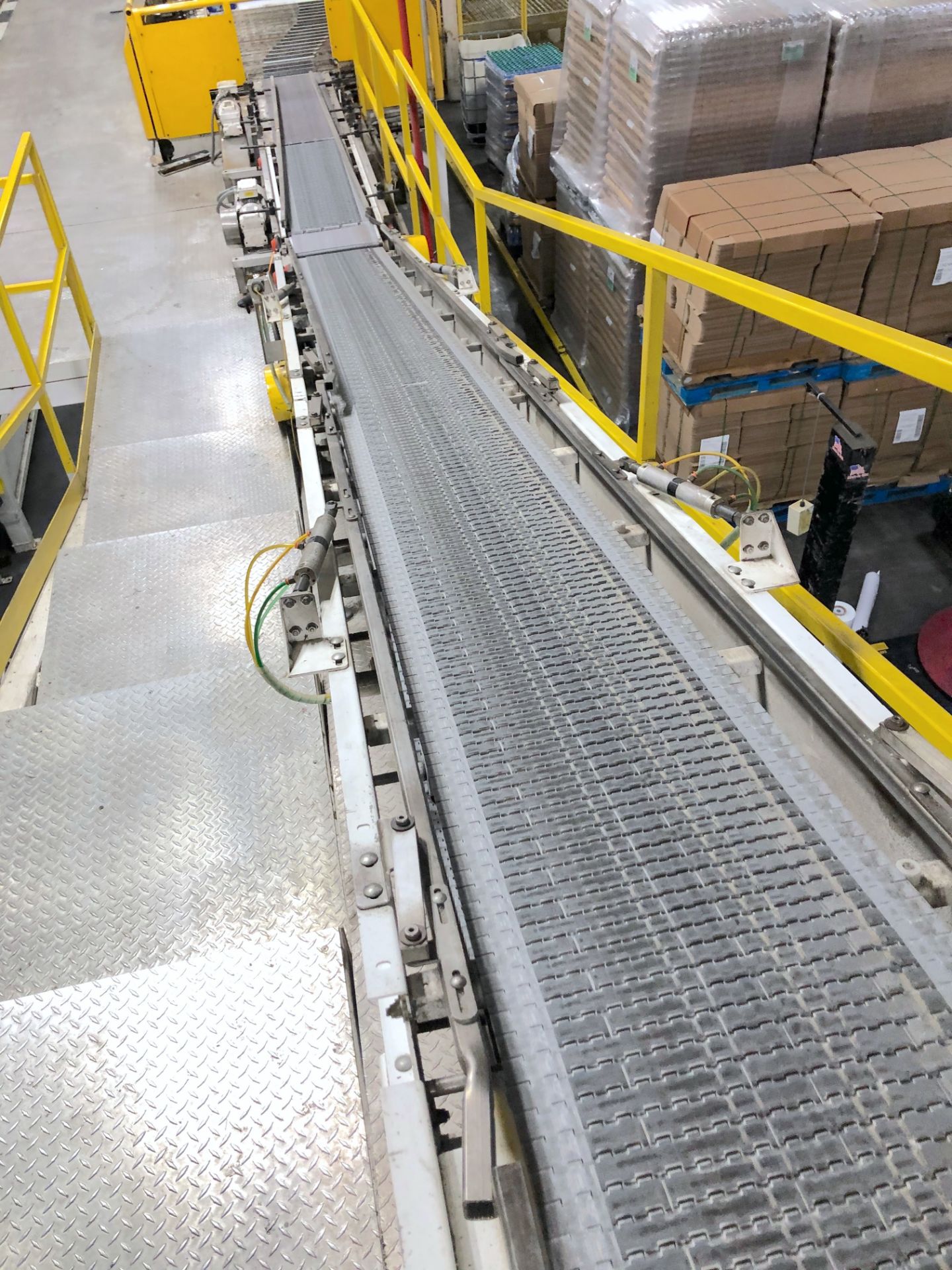 Full Case Conveyor - Image 3 of 5