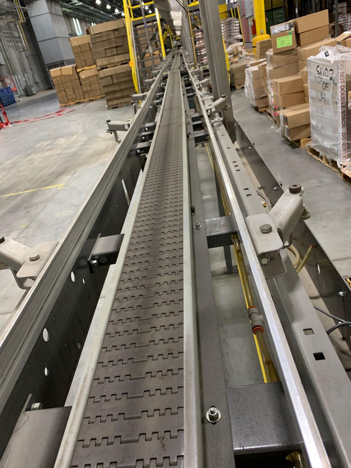 Sentry Case Conveyor to Palletizer - Image 4 of 11