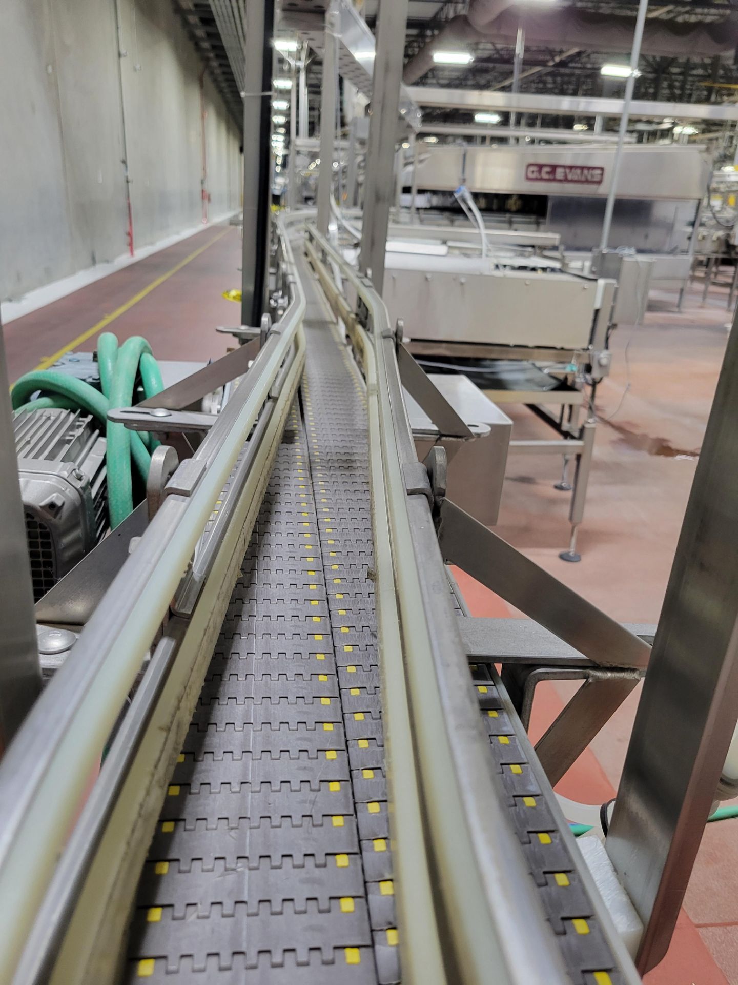 Bottle Conveyor from Cap Sterilizer to Cooling Tunnel - Image 2 of 9