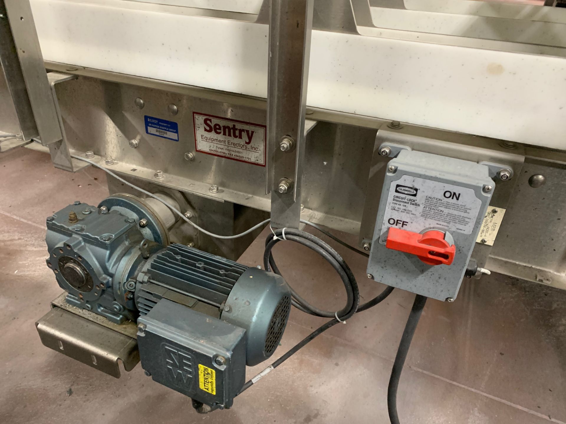 Sentry Carton Conveyor from Divider Switch to Krones Traypacker - Image 5 of 17