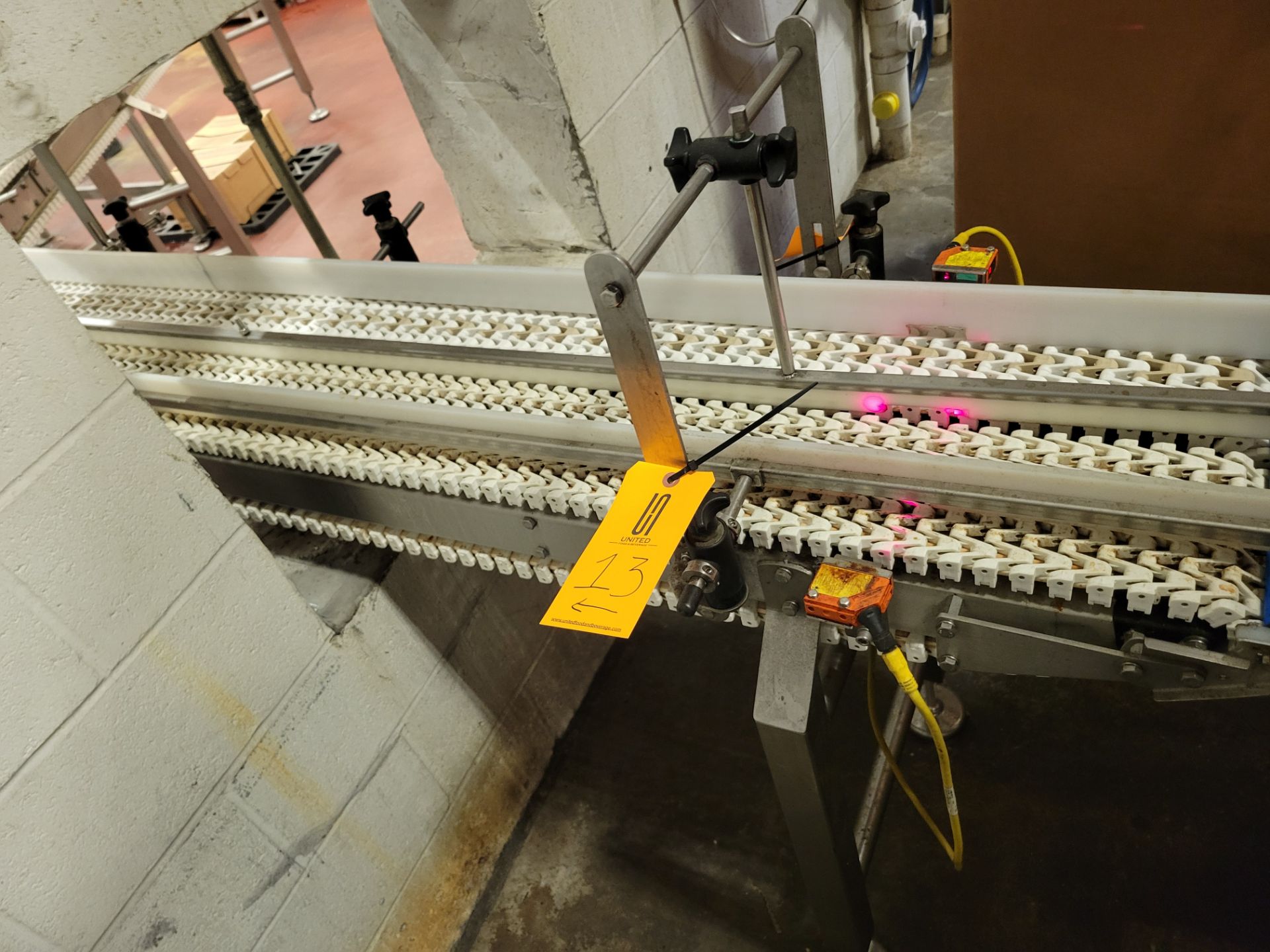 Geyssel Straw Applicator with Pass Through Conveyor - Image 18 of 18