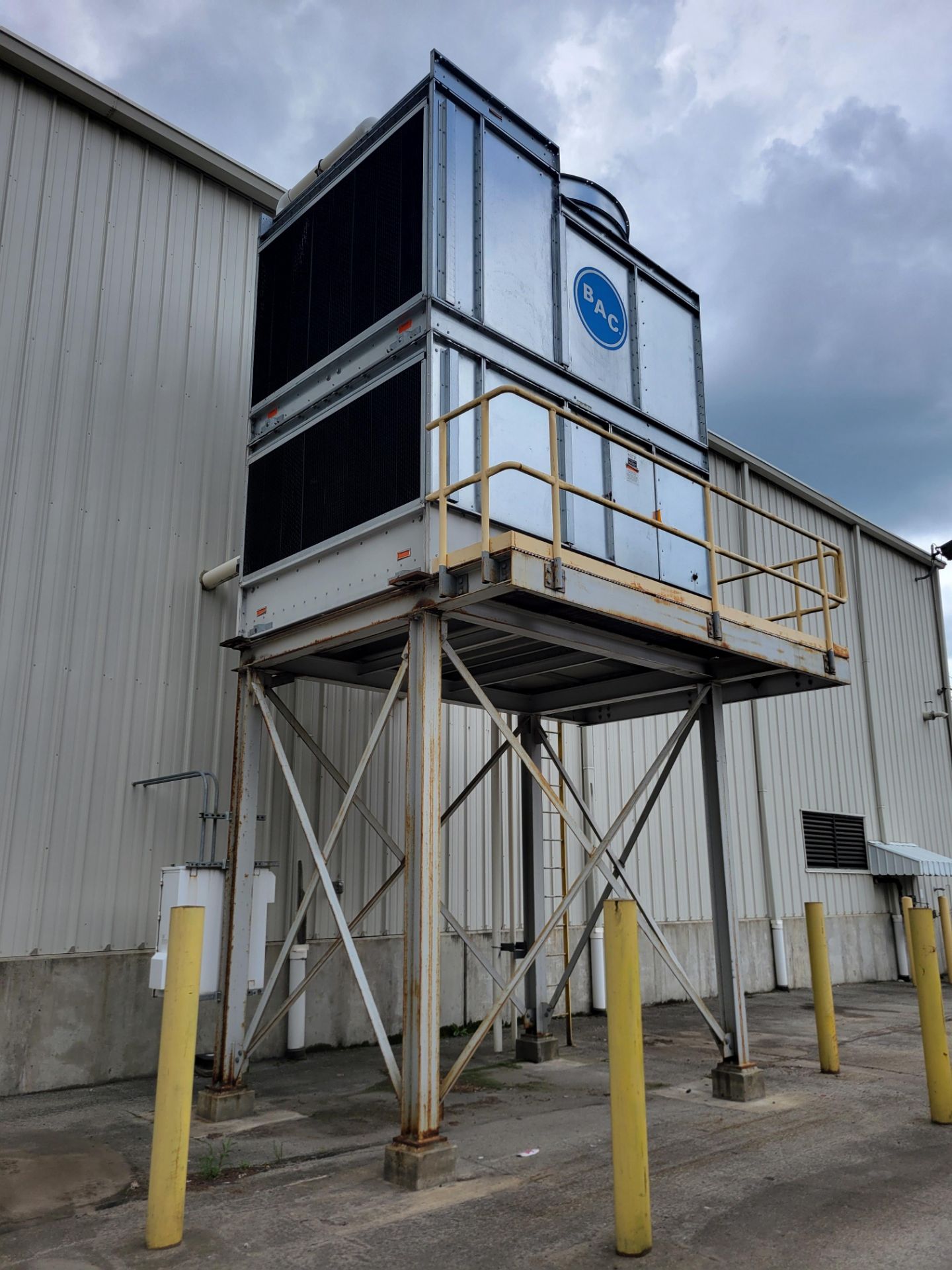 BAC Cooling Tower - Image 2 of 6