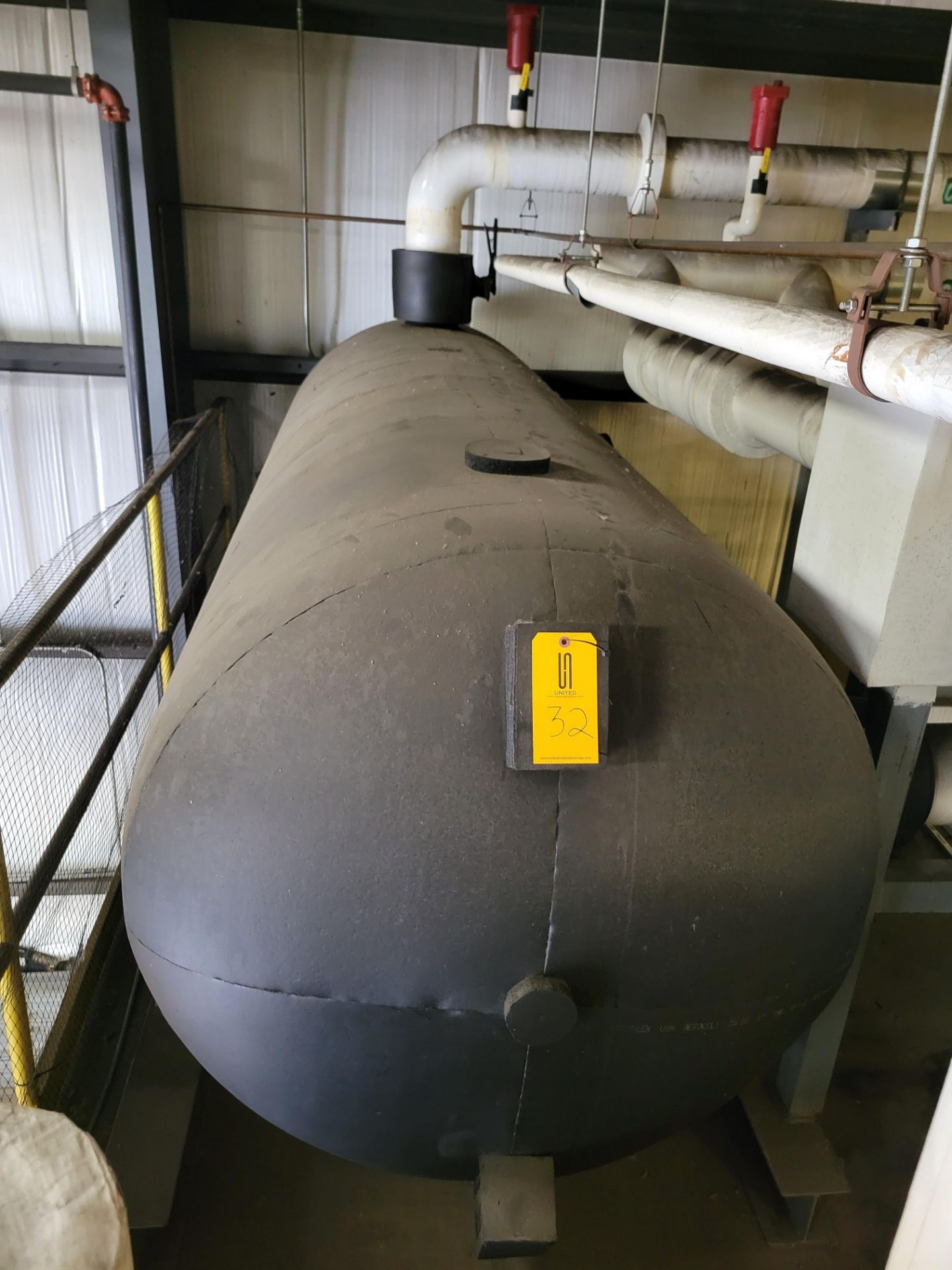 Horizontal 1000 Gallon Water Buffer Tank - Image 2 of 3