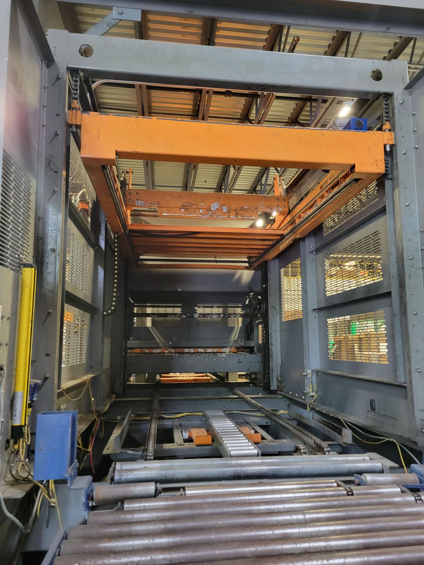 Alvey FKI Logistex GS-140 Low Level Palletizer - Bild 14 aus 14