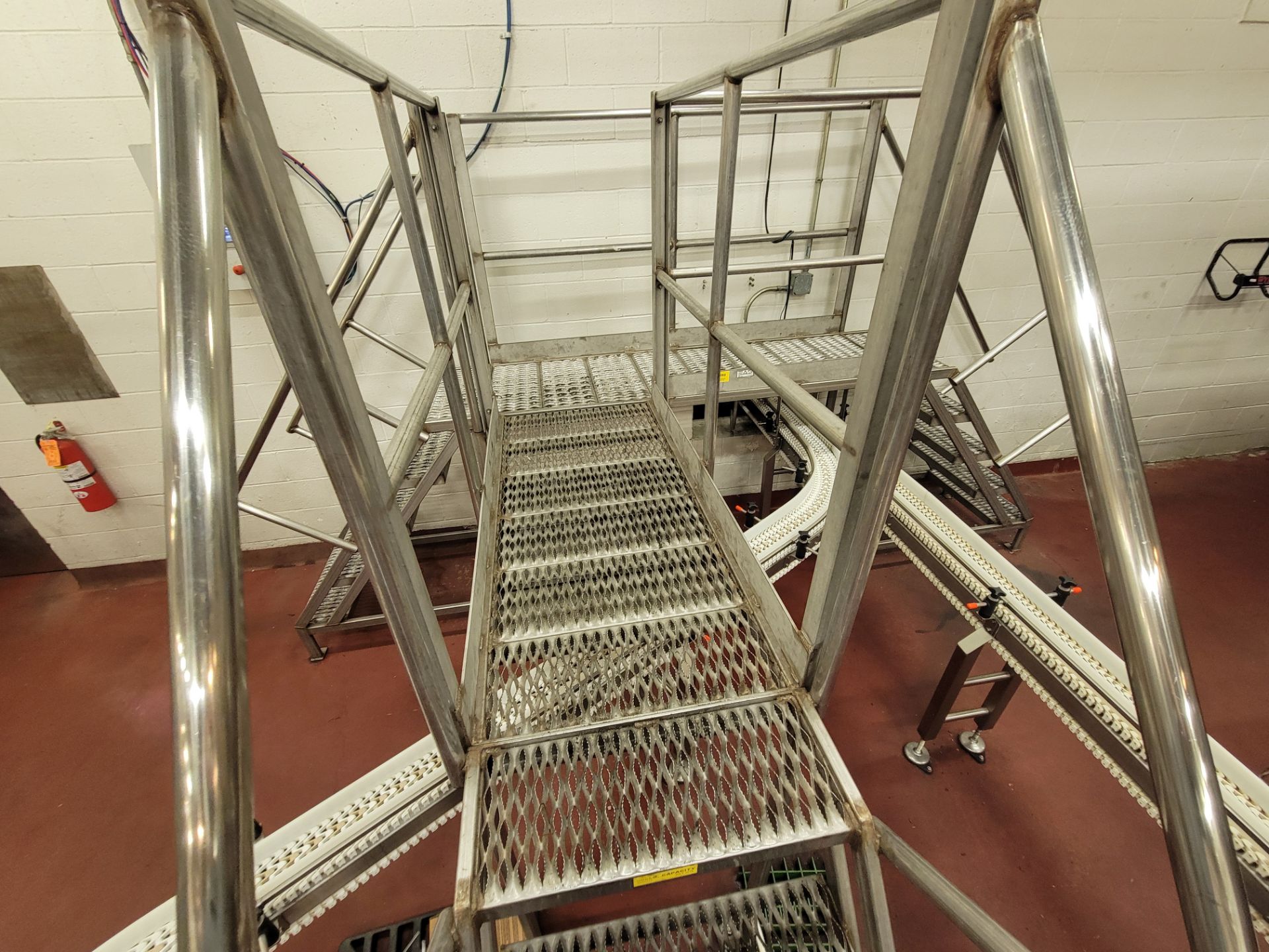 Tri-Arc MFG Crossover Stairs - Image 4 of 6