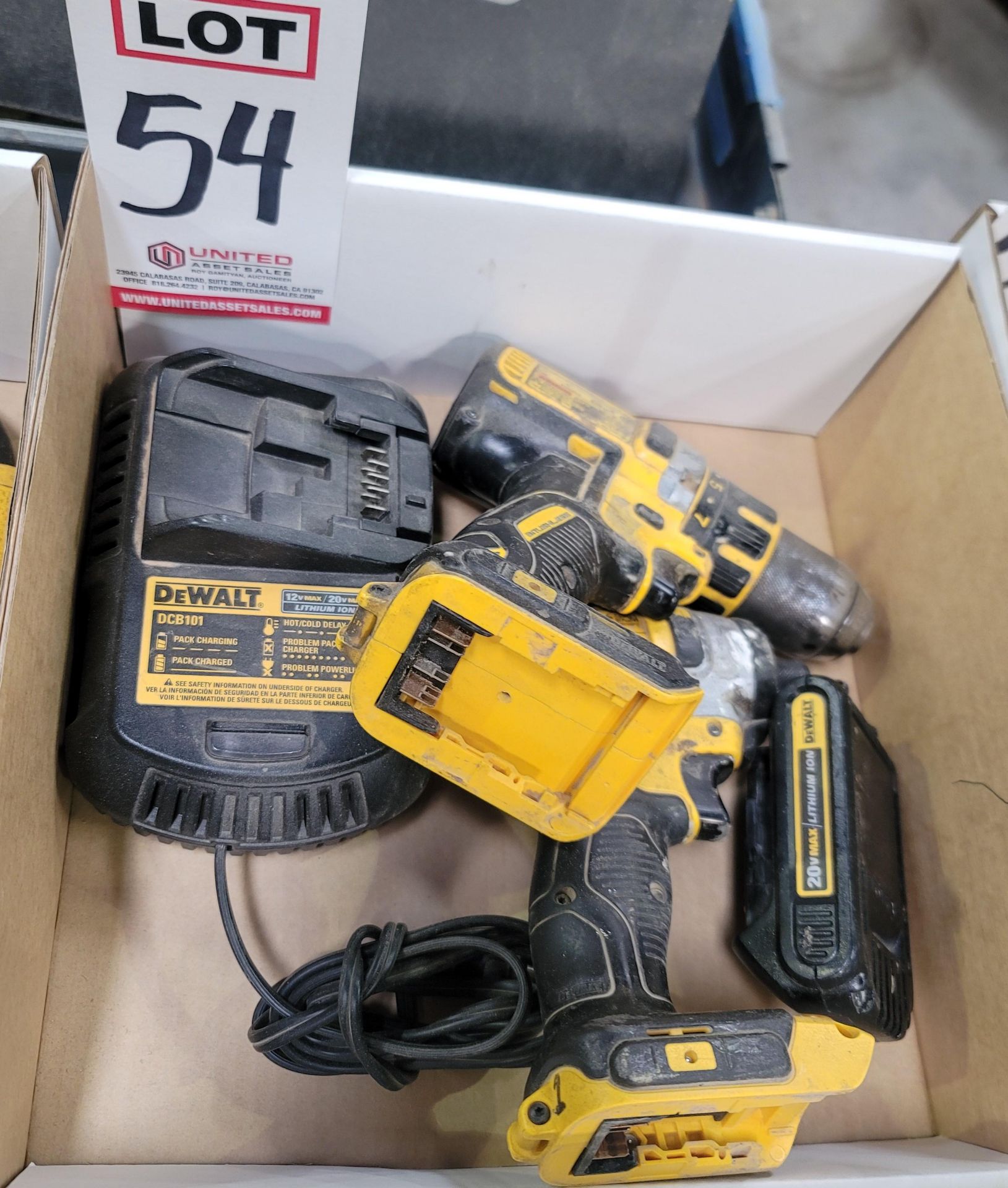 LOT - DEWALT CORDLESS TOOLS, CHARGER