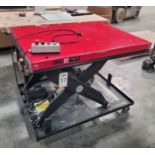 SCISSOR LIFT TABLE, 4' X 3', 2,000 LB CAPACITY, ON CASTERS