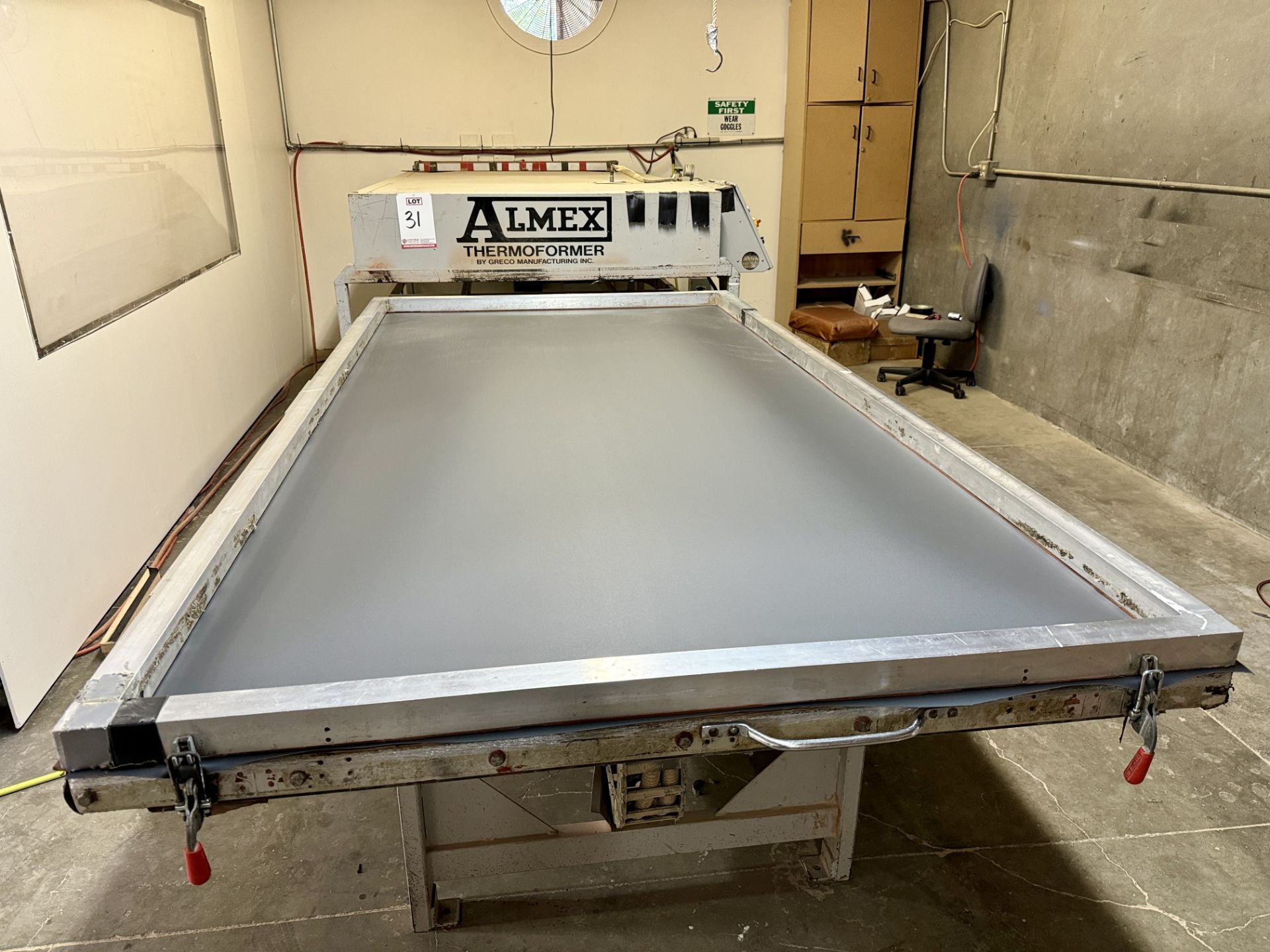 ALMEX THERMOFORMER VACUUM PRESS, 52" X 107" AIR TABLE - Image 8 of 20
