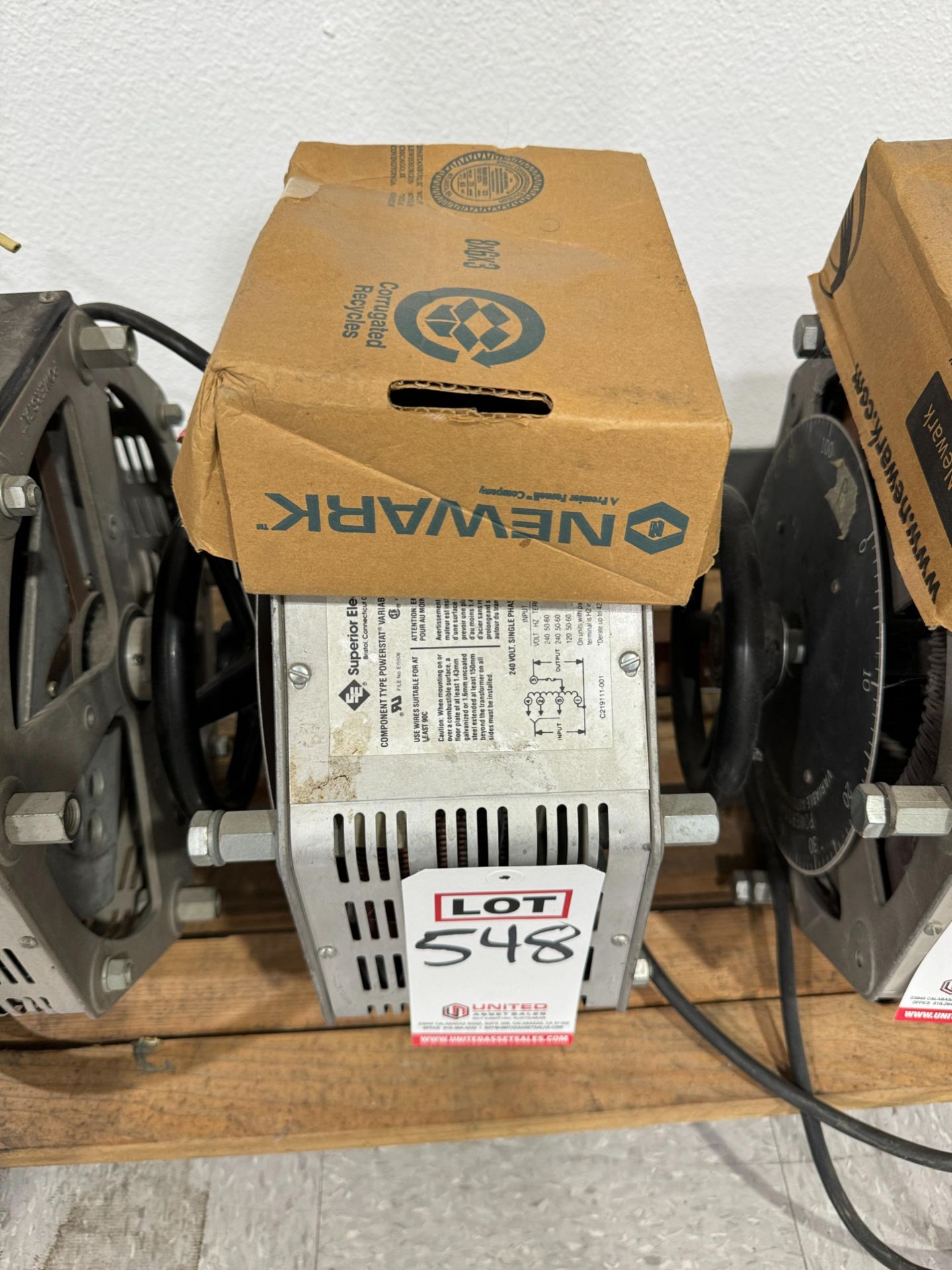 POWERSTAT VARIABLE AUTOTRANSFORMER, TYPE: 1256D, 240V INPUT / 0-280V OUTPUT