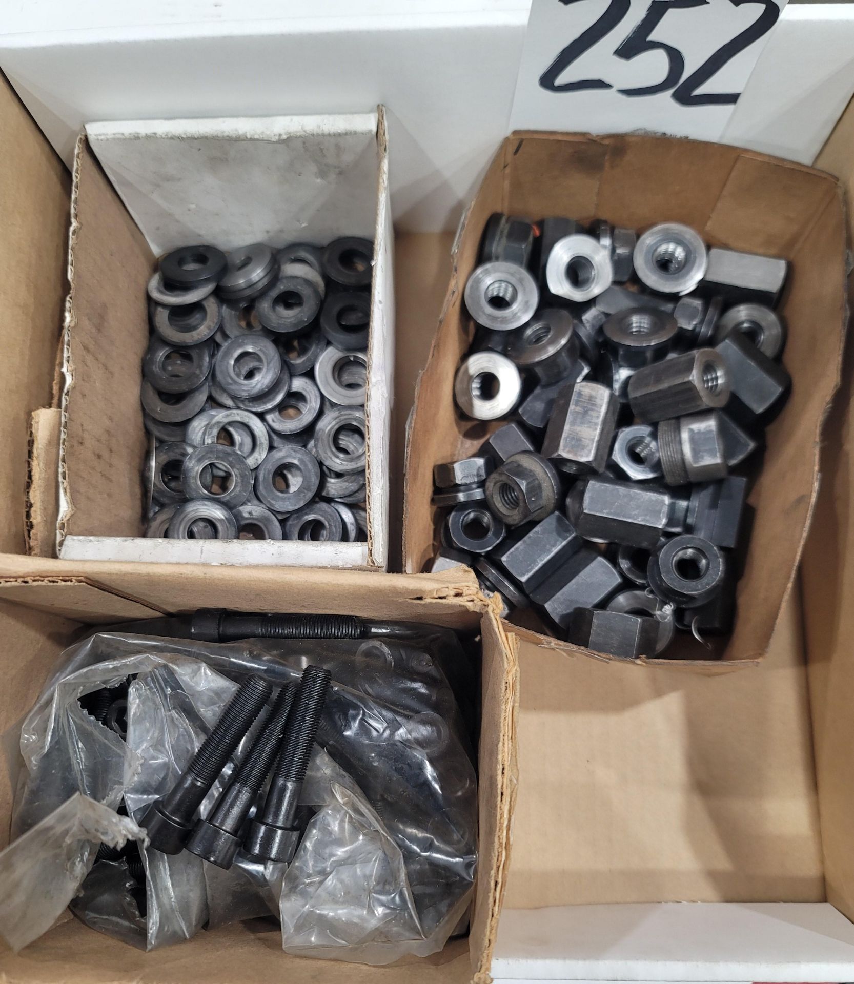 LOT - NUTS, BOLTS