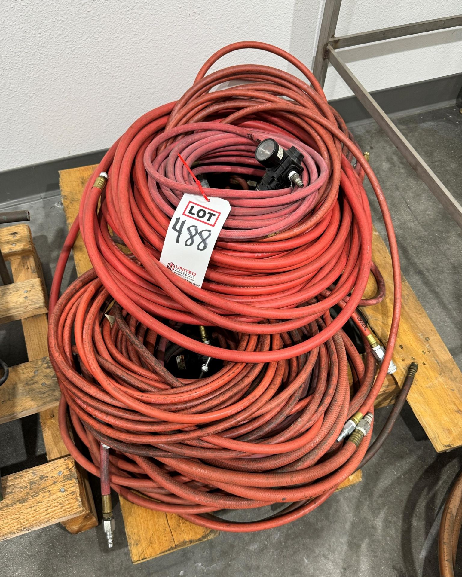 LOT - AIR HOSE