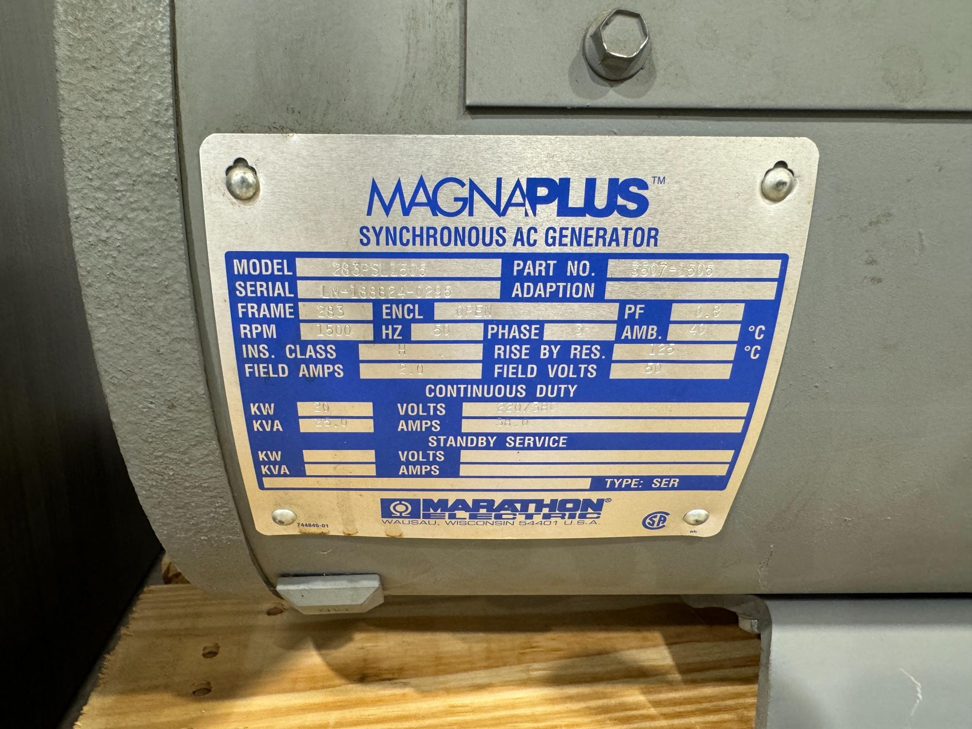 MAGNAPLUS SYNCHRONOUS AC GENERATOR, MODEL 283PSL1506, PART NO. 3507-1506, 25 KVA, 20 KW, 220/380V, - Image 2 of 2