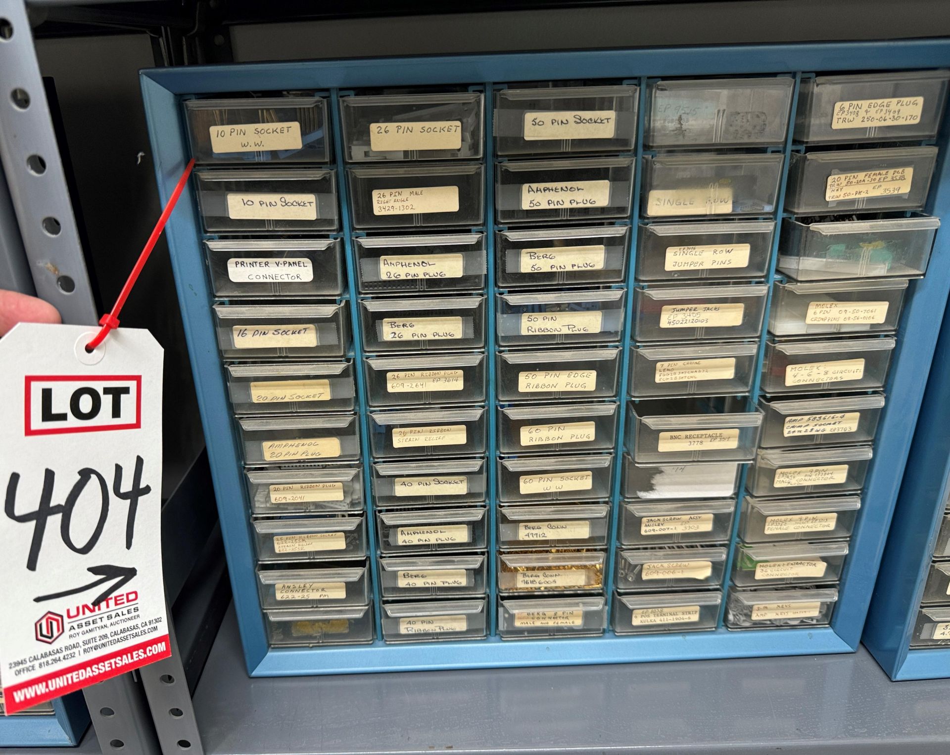 LOT - ELECTRONIC SOCKETS & CONNECTORS IN 50-DRAWER CABINET