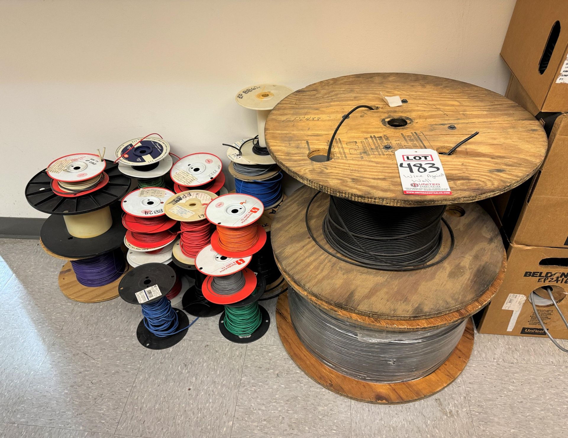 LOT - ALL WIRE SPOOLS IN FRONT OF WALL, OVER (50) SPOOLS - Image 4 of 4
