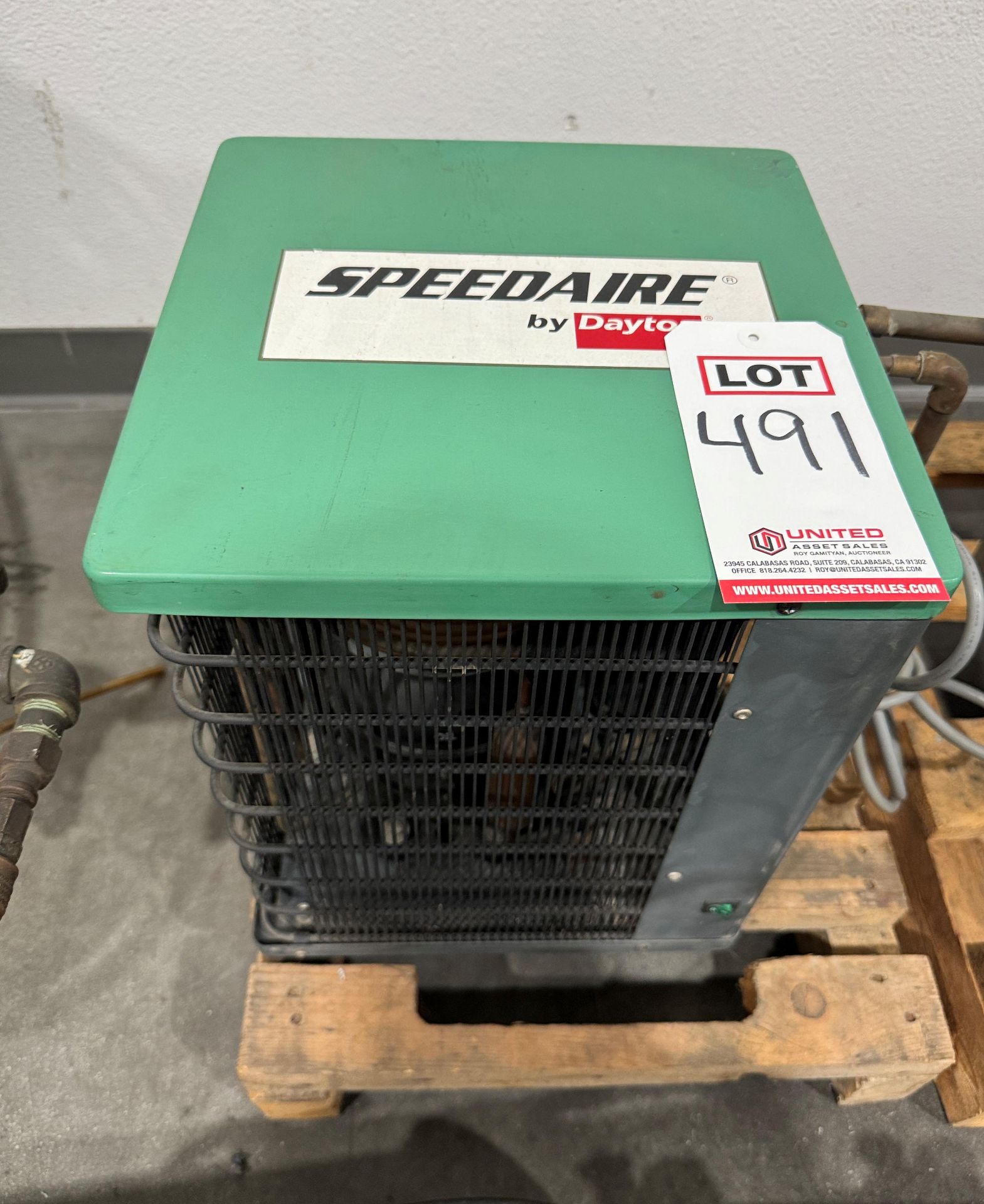 SPEEDAIRE COMPRESSED AIR DRYER, MODEL 3YA50, 15 SCFM @ 100 P.S.I.G. & 100 DEGREES F