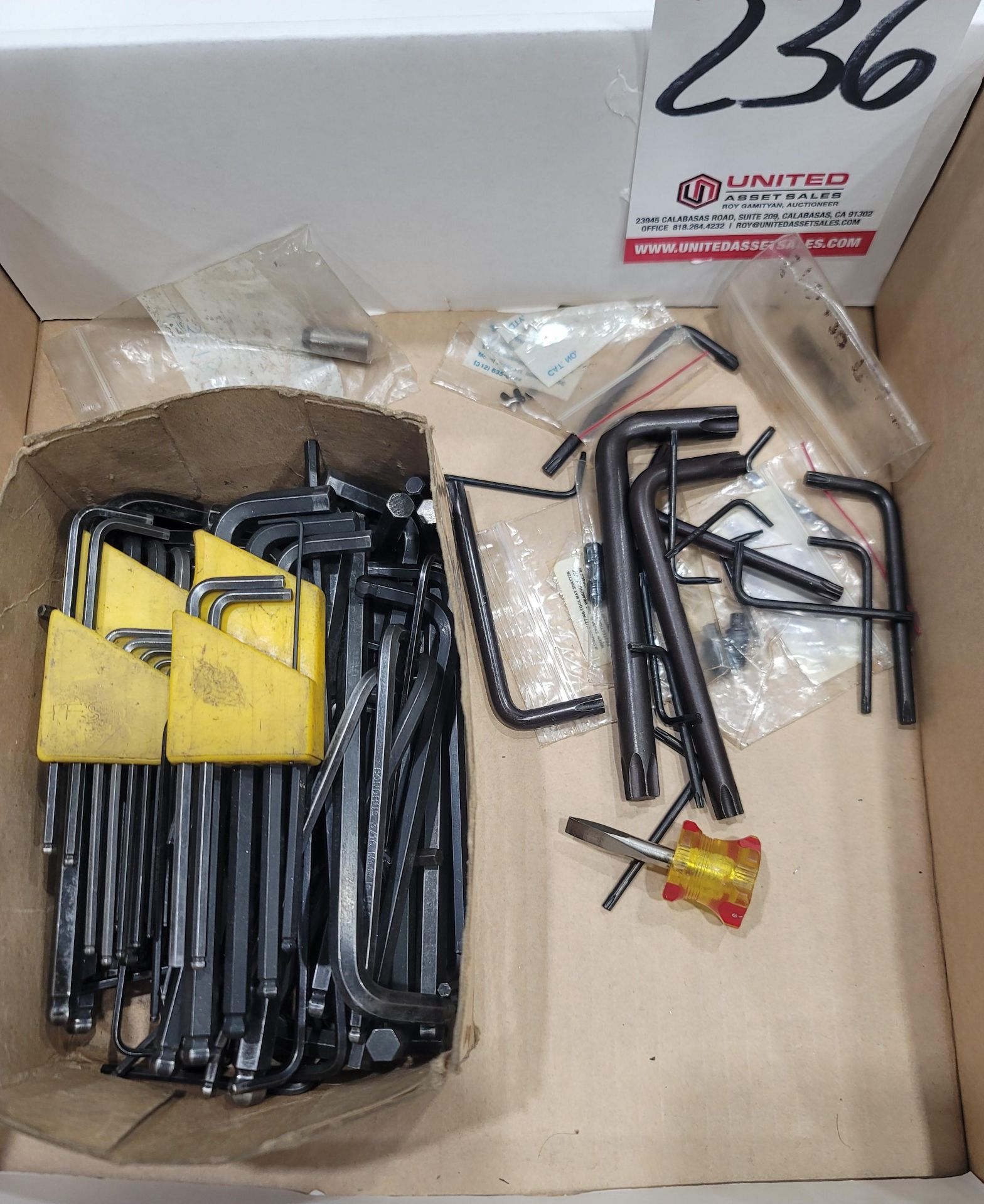 LOT - HEX AND TORX WRENCHES