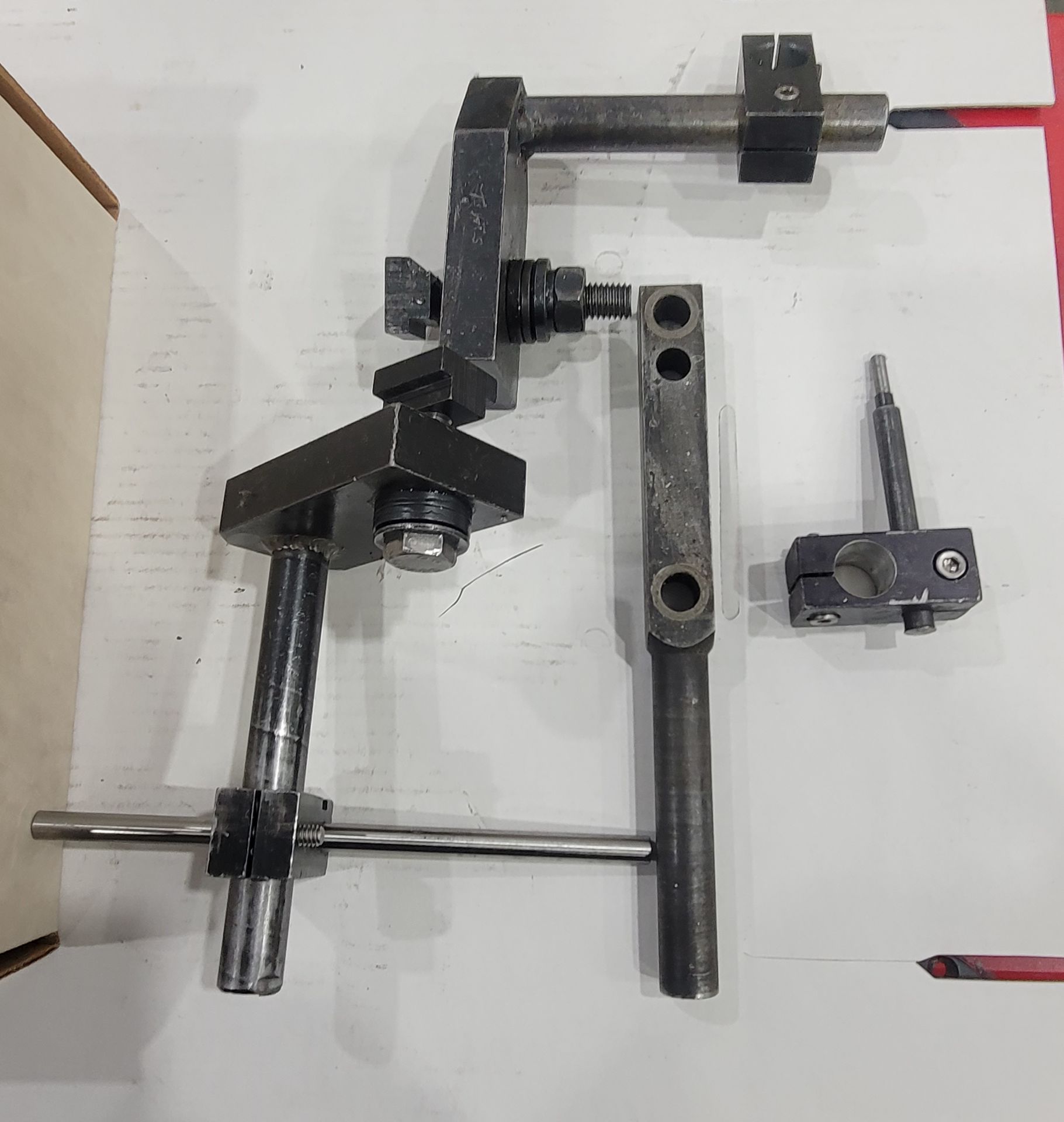 LOT - T-SLOT CLAMPING ACCESSORIES