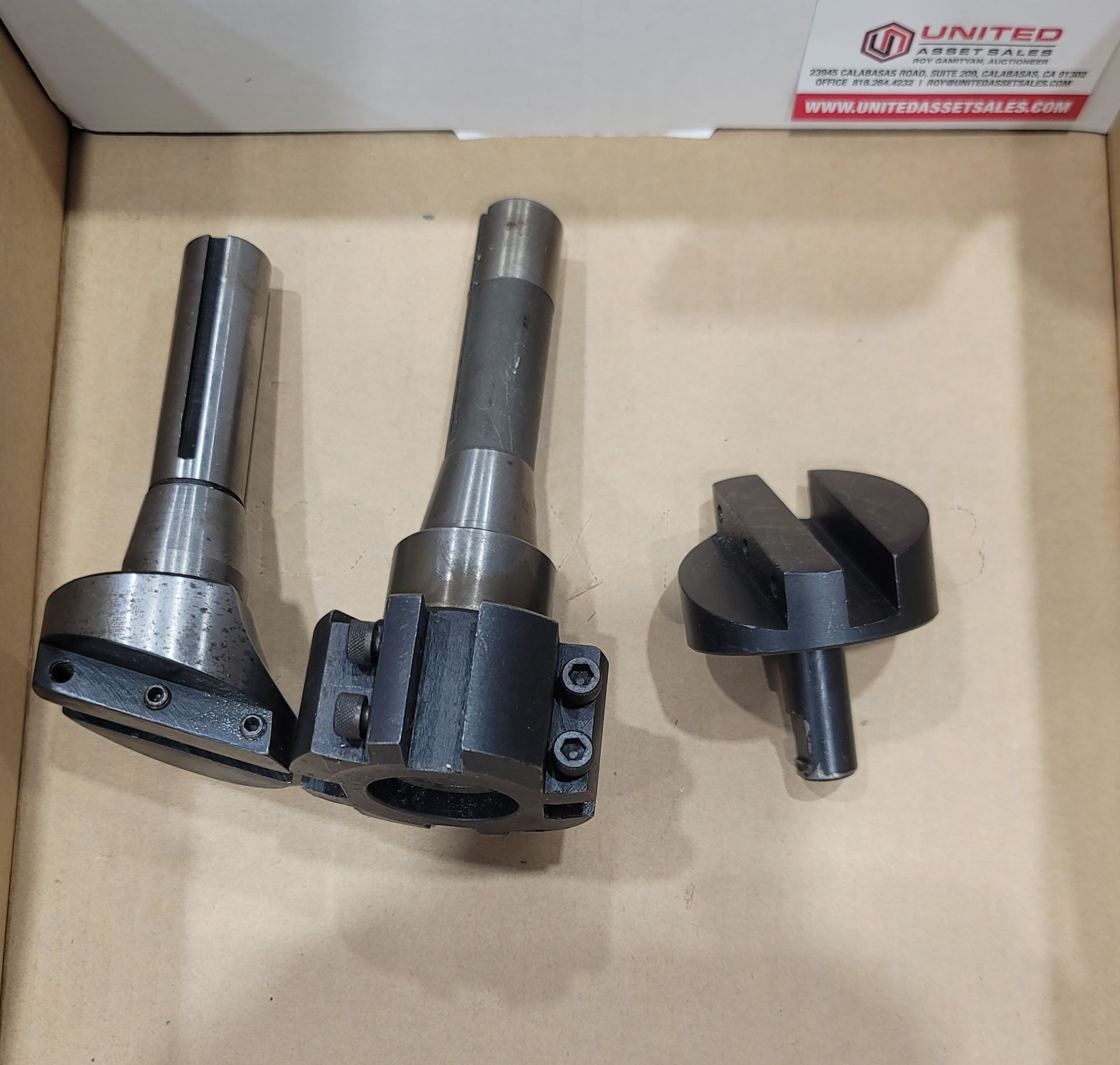 LOT - LATHE TOOL HOLDERS